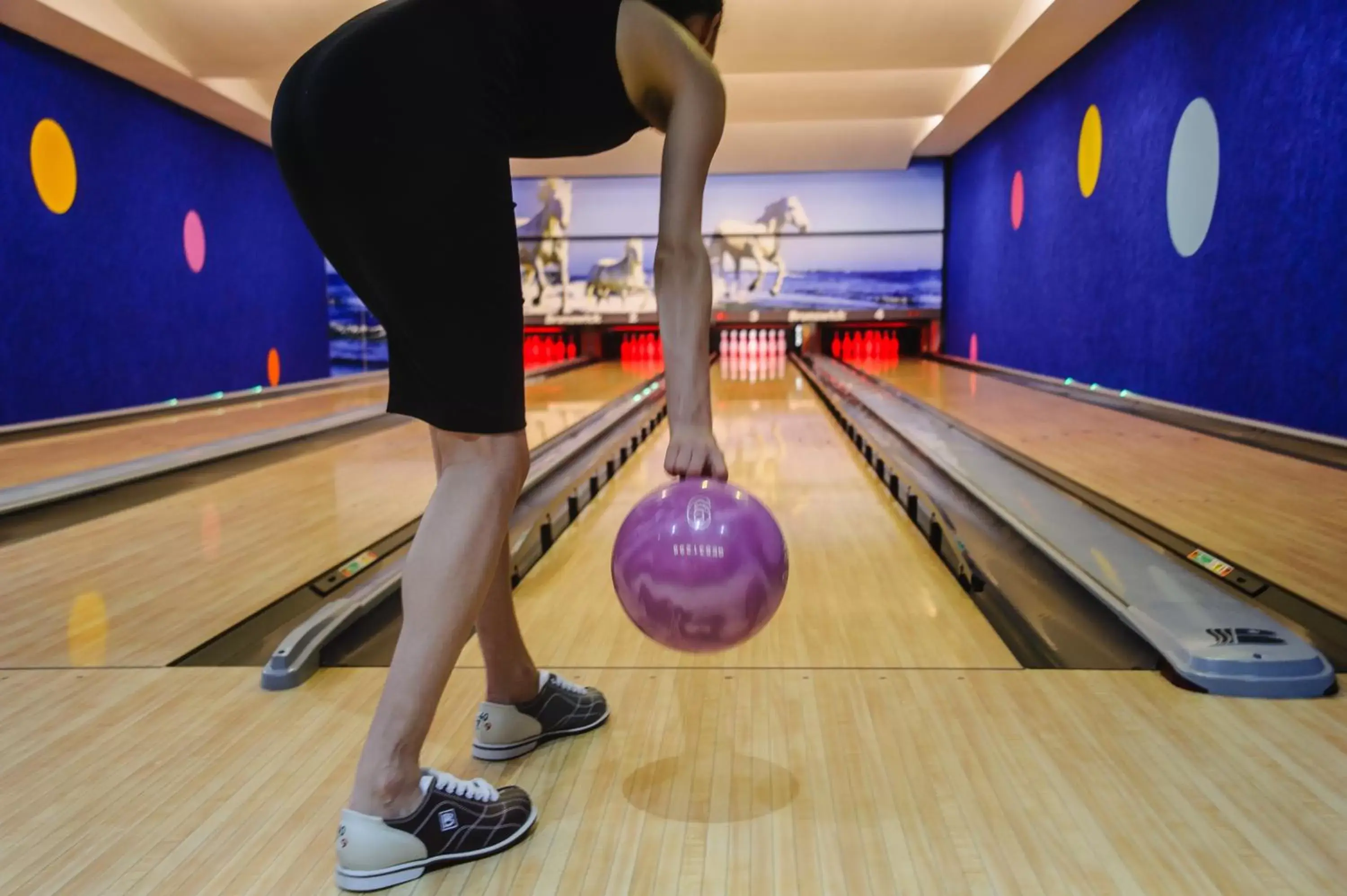 Bowling, Fitness Center/Facilities in Castello Mare Hotel