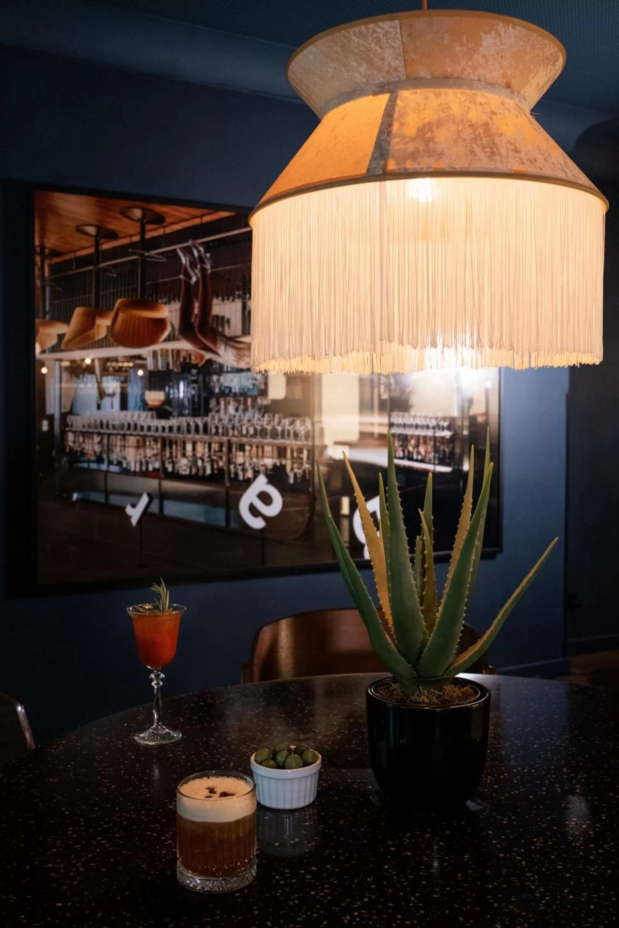 Restaurant/places to eat in chic&basic Gravity