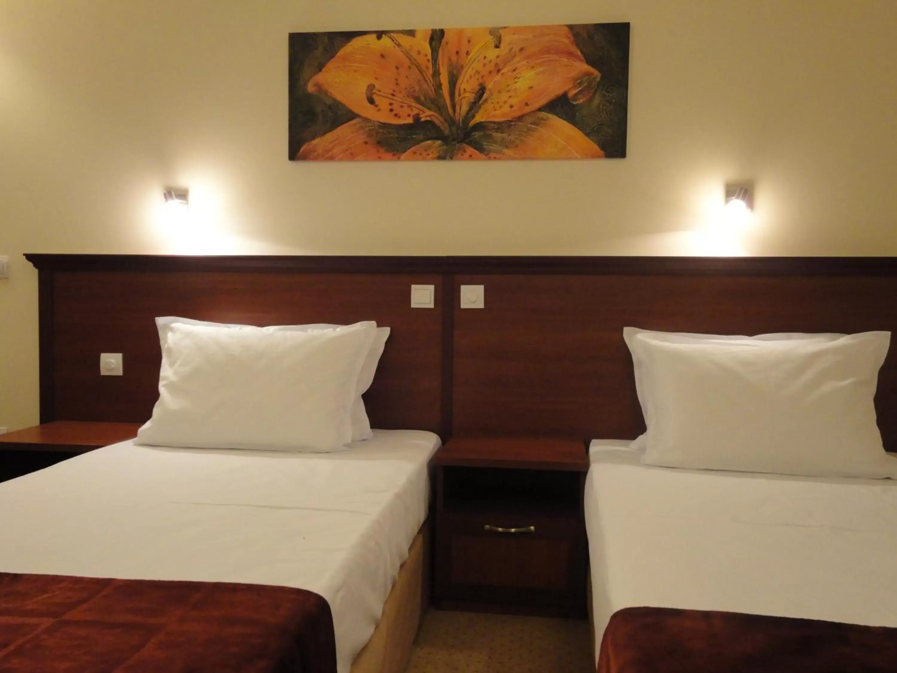 Photo of the whole room, Bed in Favorit Hotel