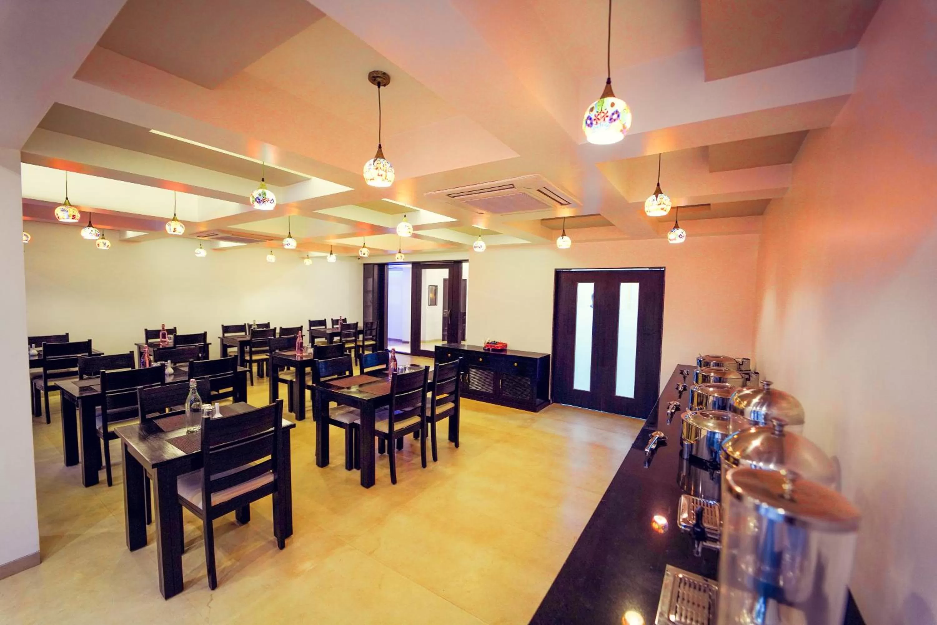 Restaurant/places to eat in Tranquil Resort & Spa