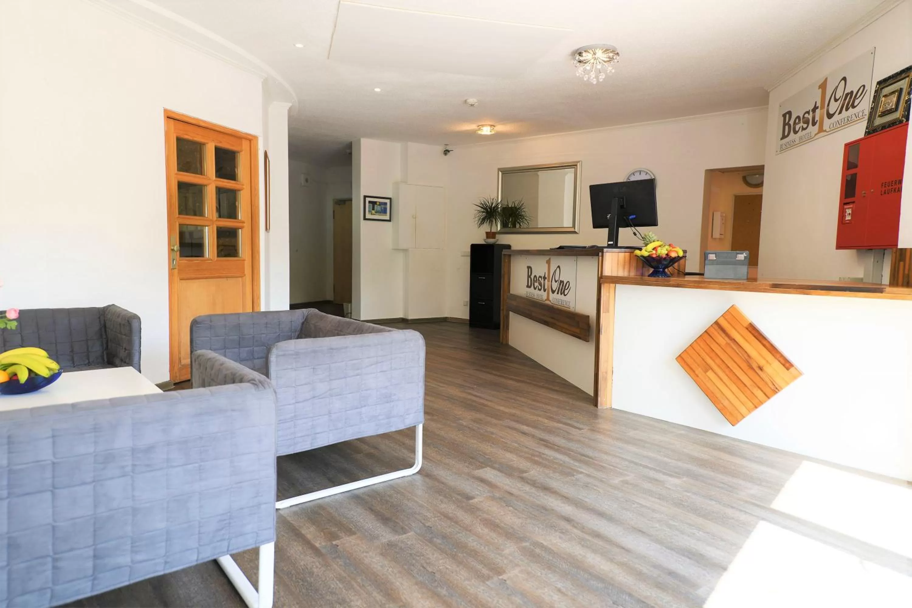 Seating area in Hotel Best one