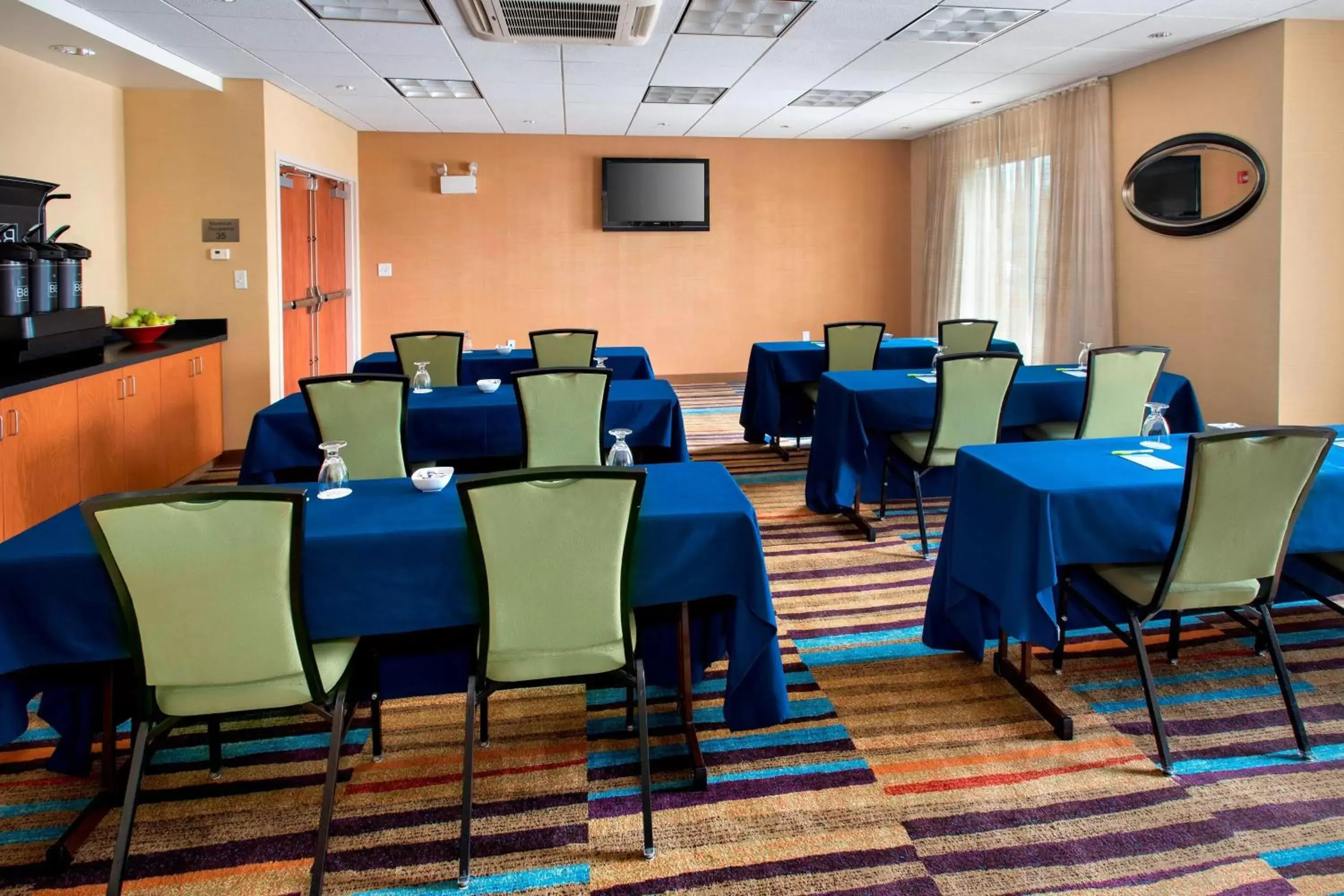 Meeting/conference room in Fairfield Inn & Suites Verona