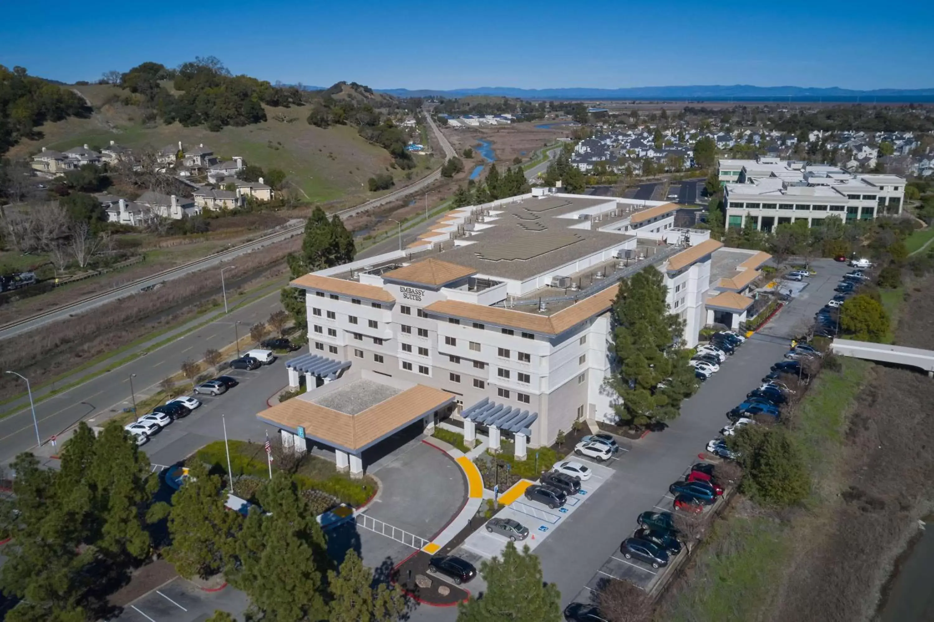 Property building, Bird's-eye View in Embassy Suites by Hilton San Rafael Marin County