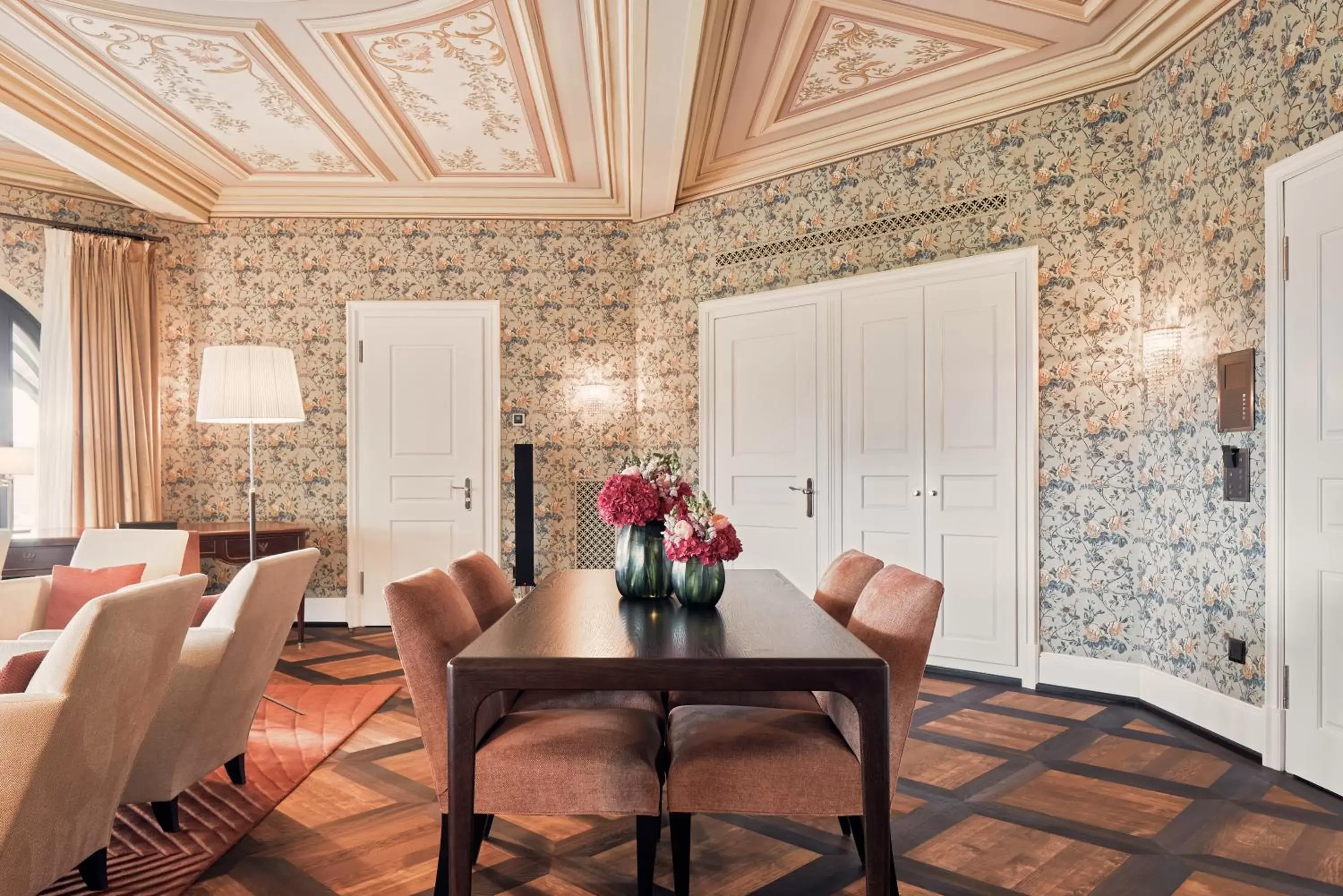 Dining area, Seating Area in The Dolder Grand