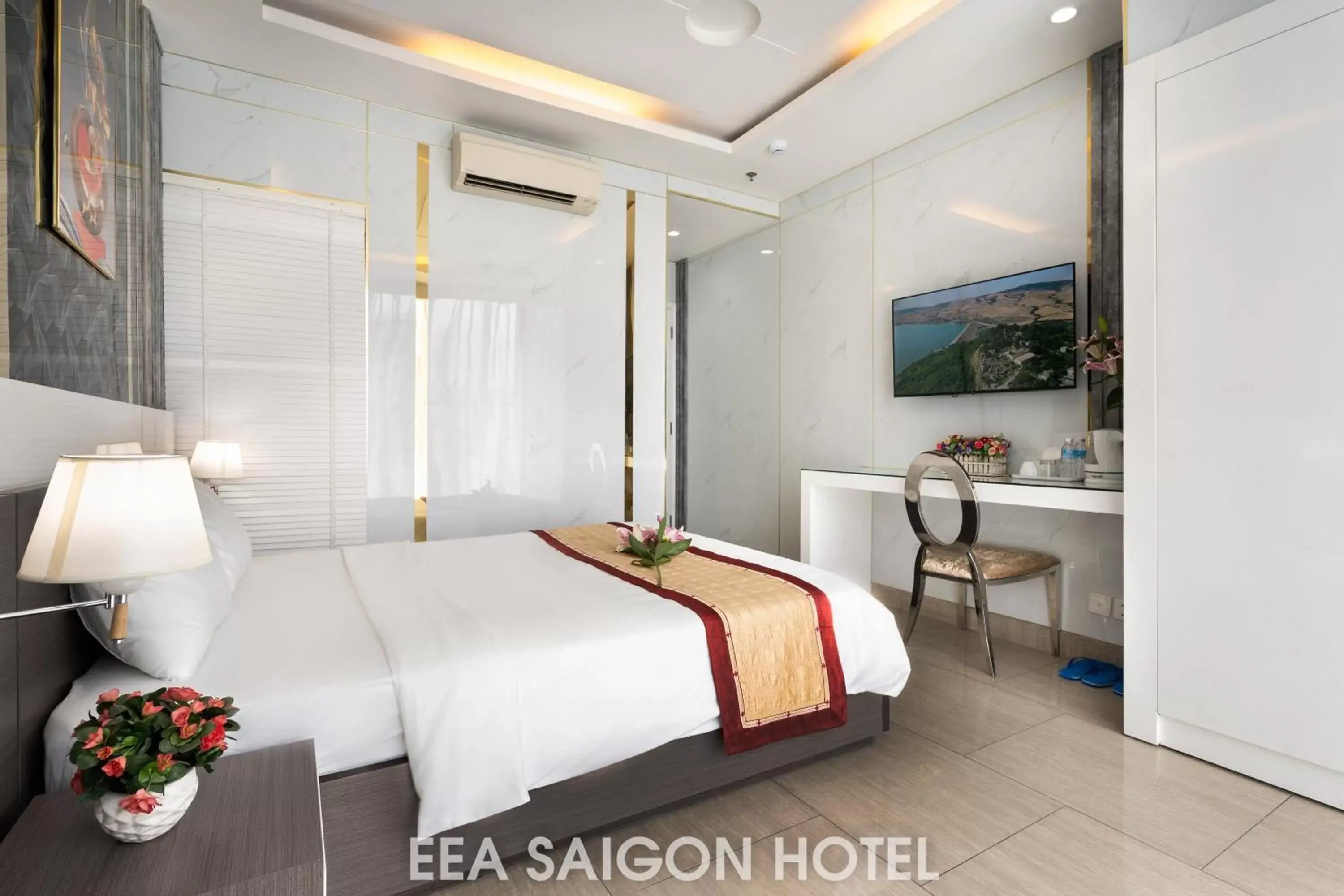 Bed in EEA Central Saigon Hotel