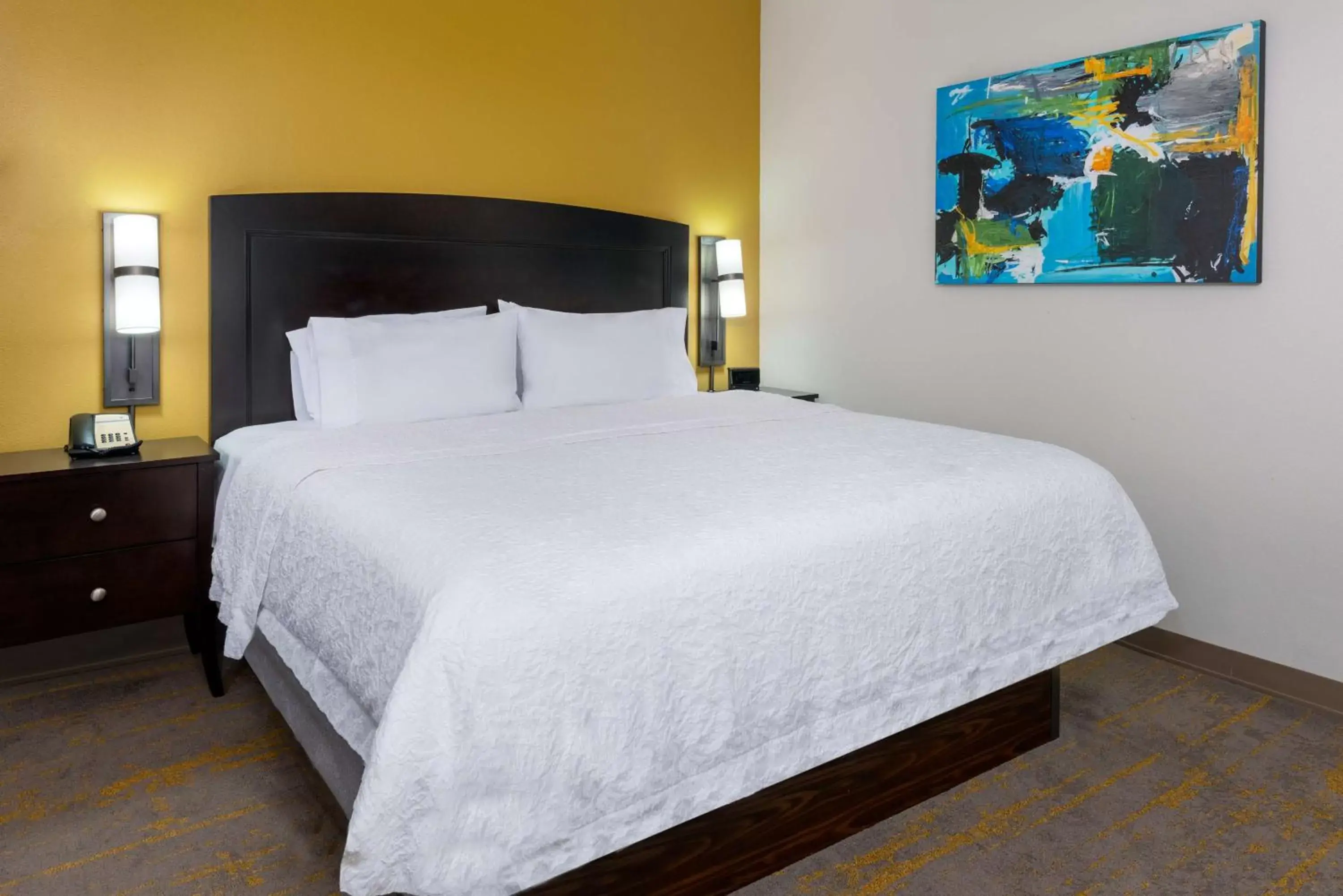 Bed in Hampton Inn and Suites Sarasota/Lakewood Ranch
