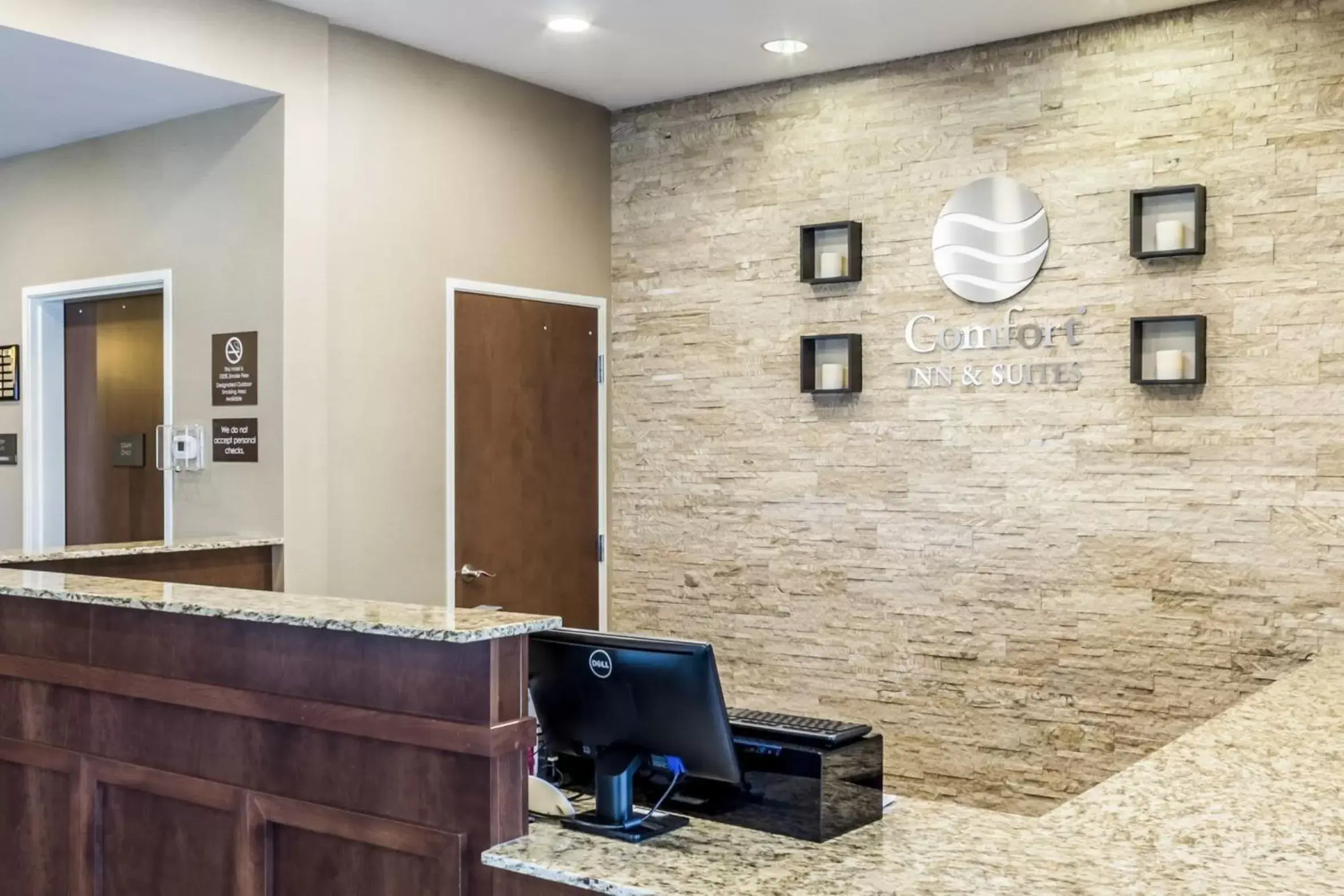 Lobby or reception in Comfort Inn & Suites Avera Southwest