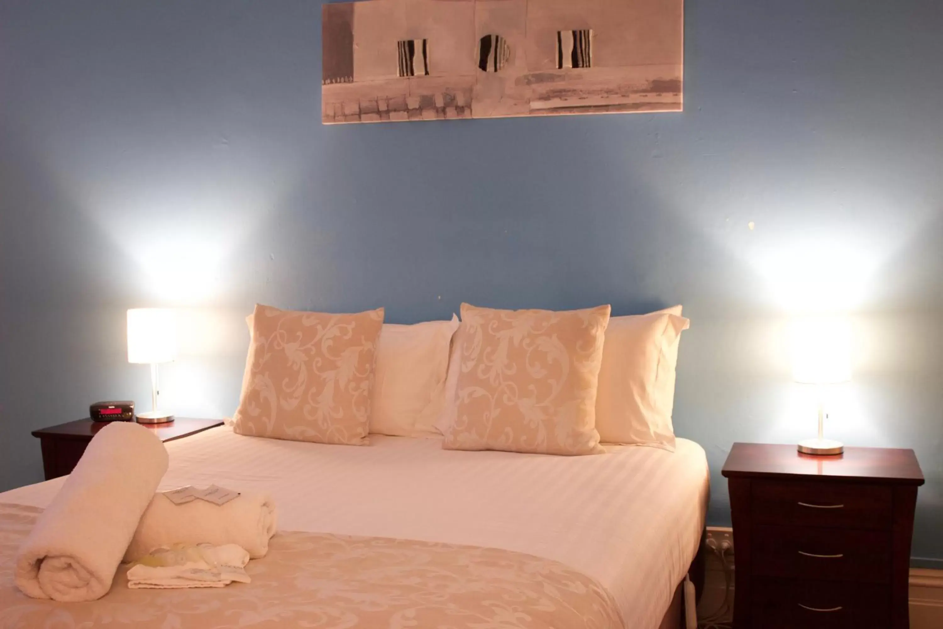 Executive Suite with Spa Bath in Balcony On Sixth Lodge Executive Suite with Spa Bath in Balcony On Sixth Lodge