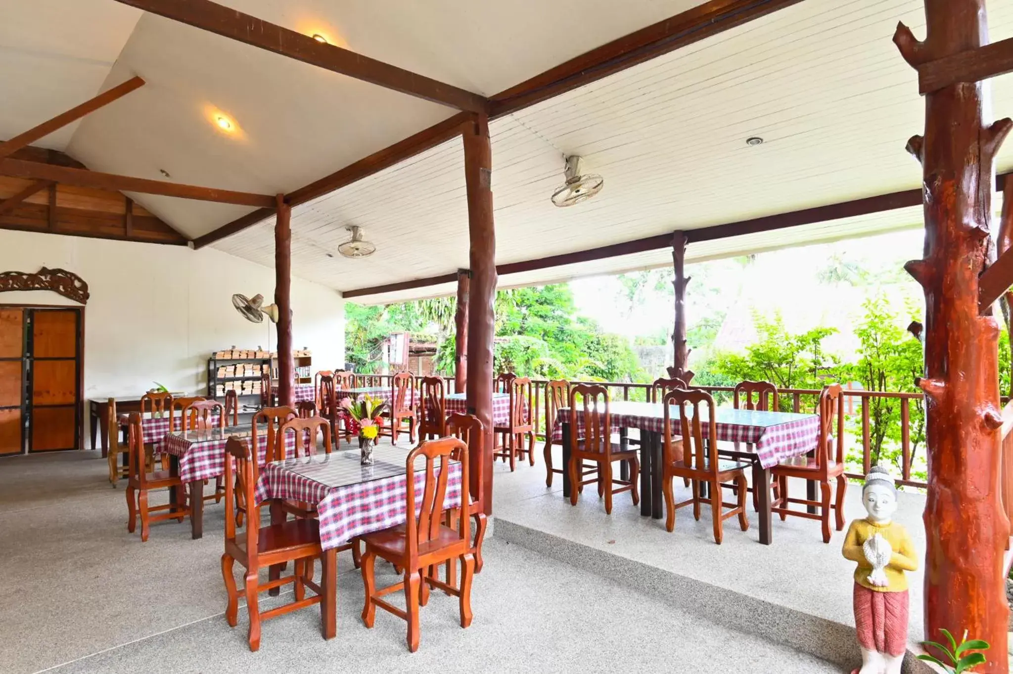 Breakfast in Krathom Khaolak Resort Breakfast in Krathom Khaolak Resort