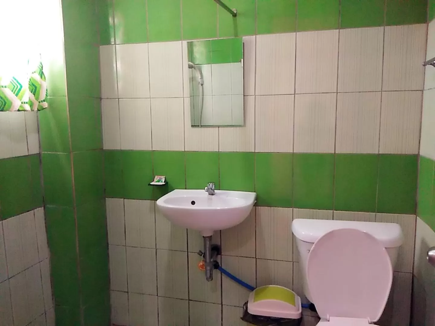 Bathroom in Aosmec Square Hotel