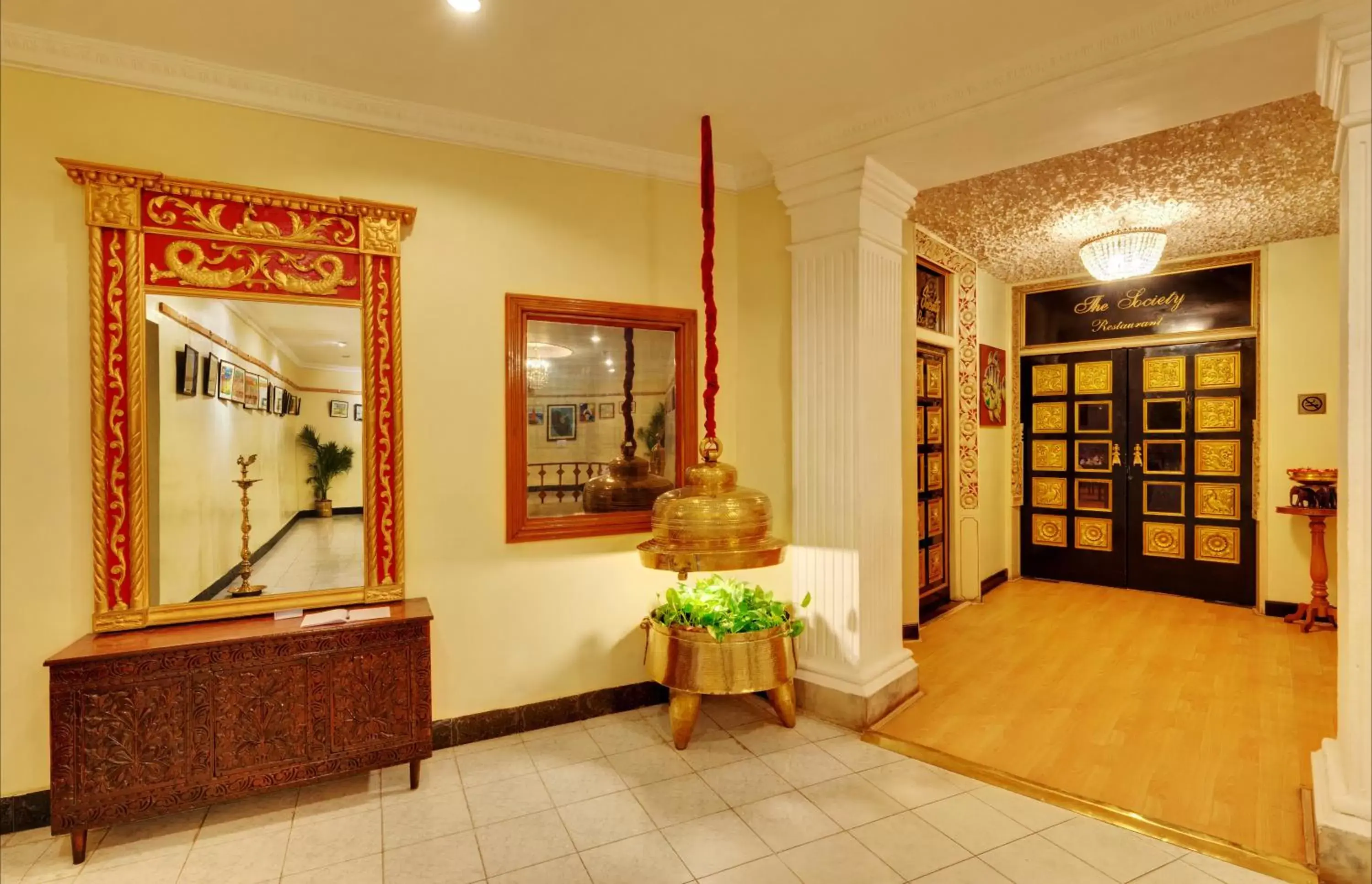 Restaurant/places to eat in Ambassador Pallava Restaurant/places to eat in Ambassador Pallava