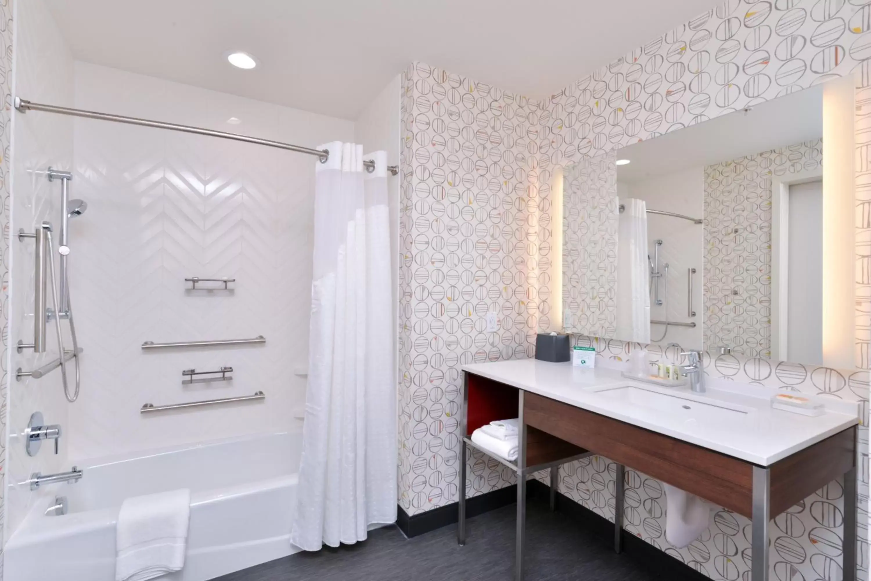 Bathroom in Holiday Inn Detroit Northwest - Livonia, an IHG Hotel