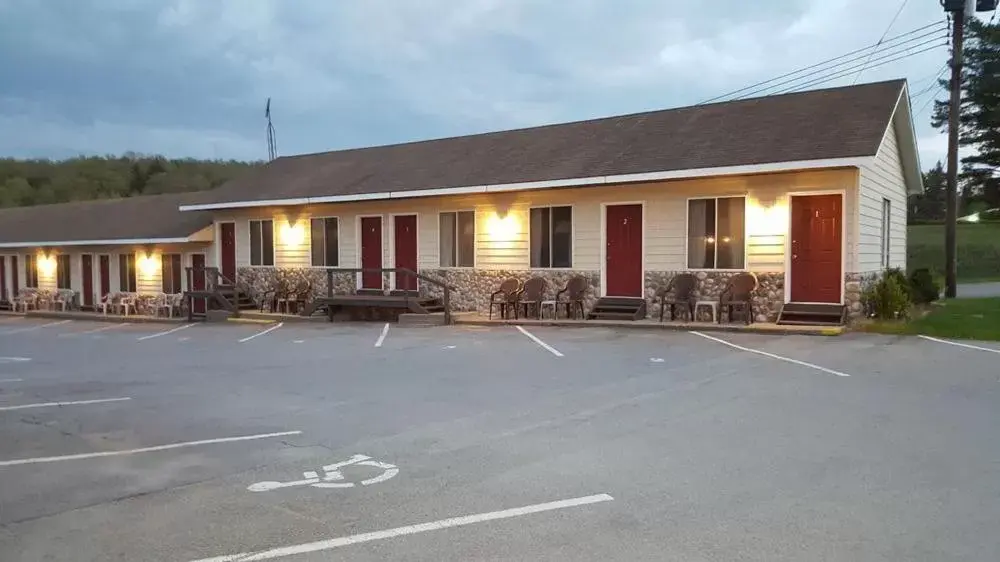 Property Building in Clark's Beach Motel