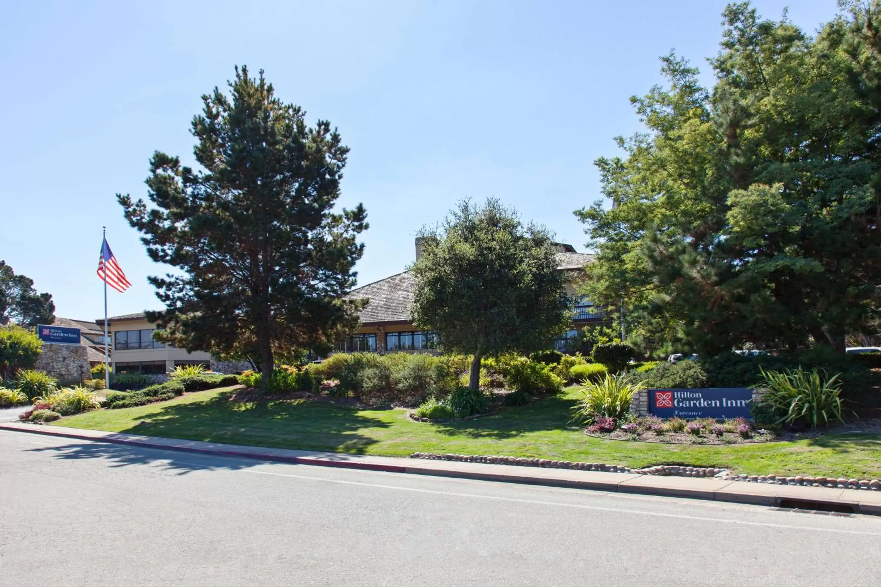 Property Building in Hilton Garden Inn Monterey