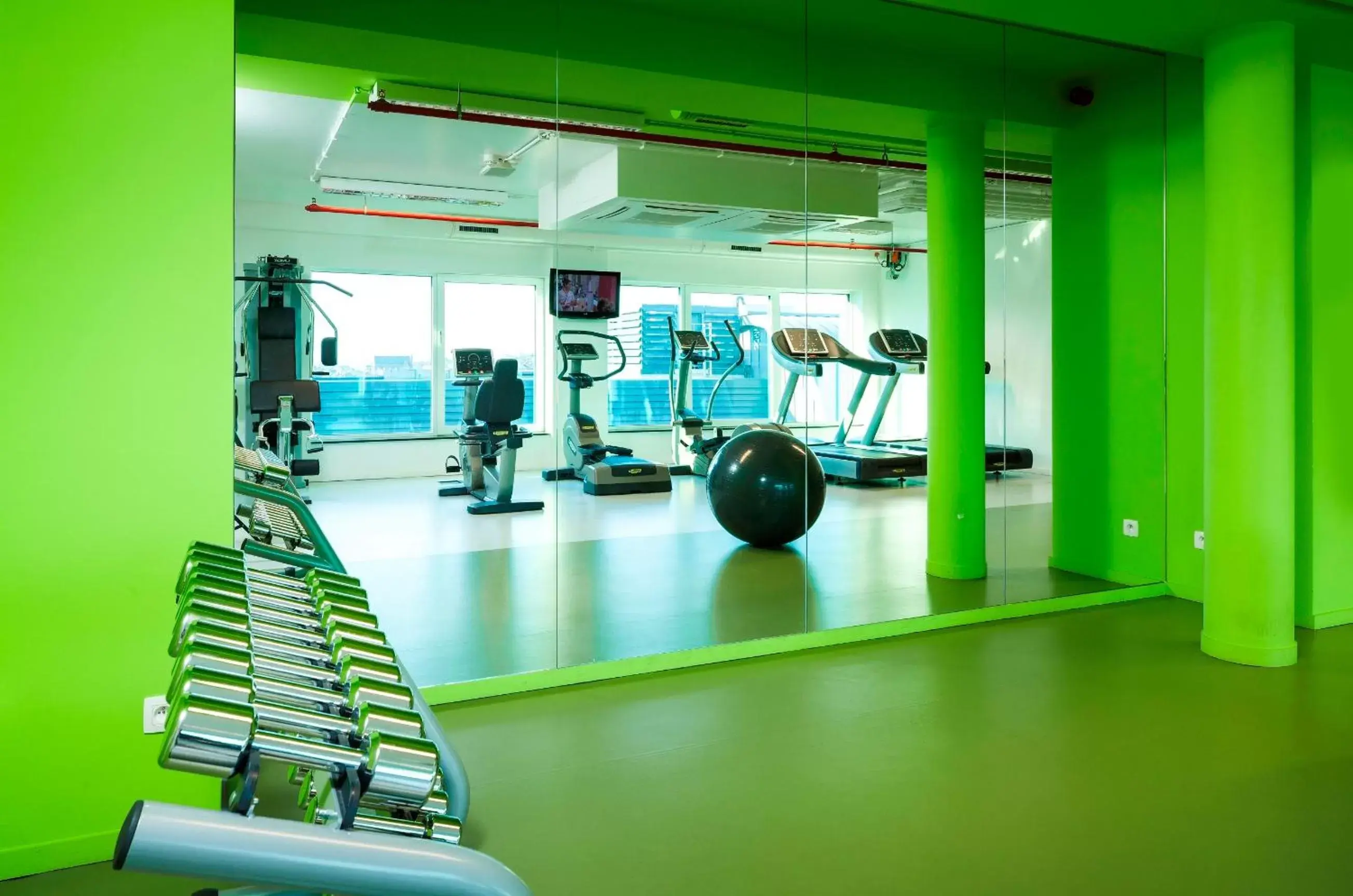 Fitness centre/facilities, Fitness Center/Facilities in Hotel Park Inn by Radisson Brussels Midi