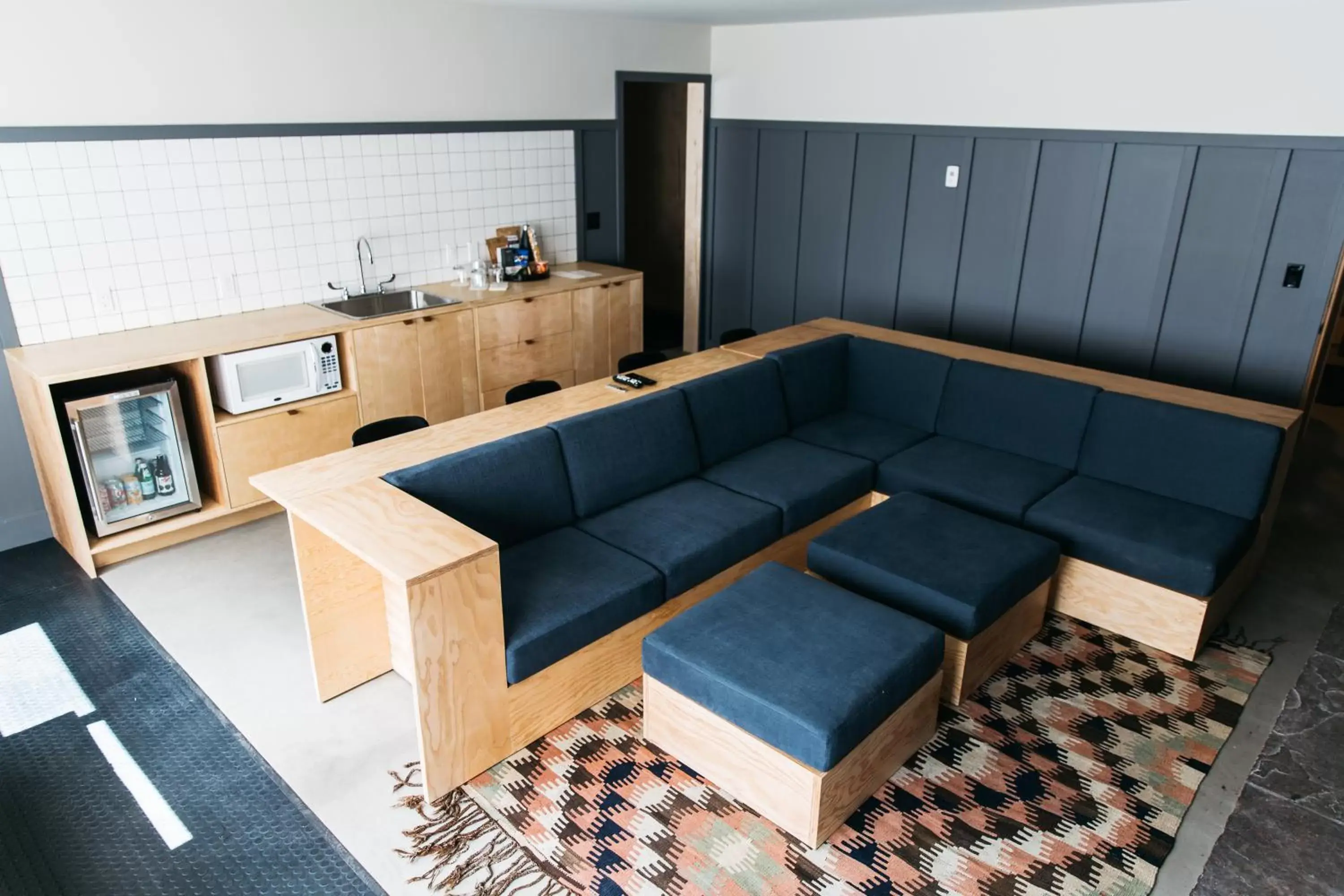 Living room, Seating Area in The Coachman Hotel