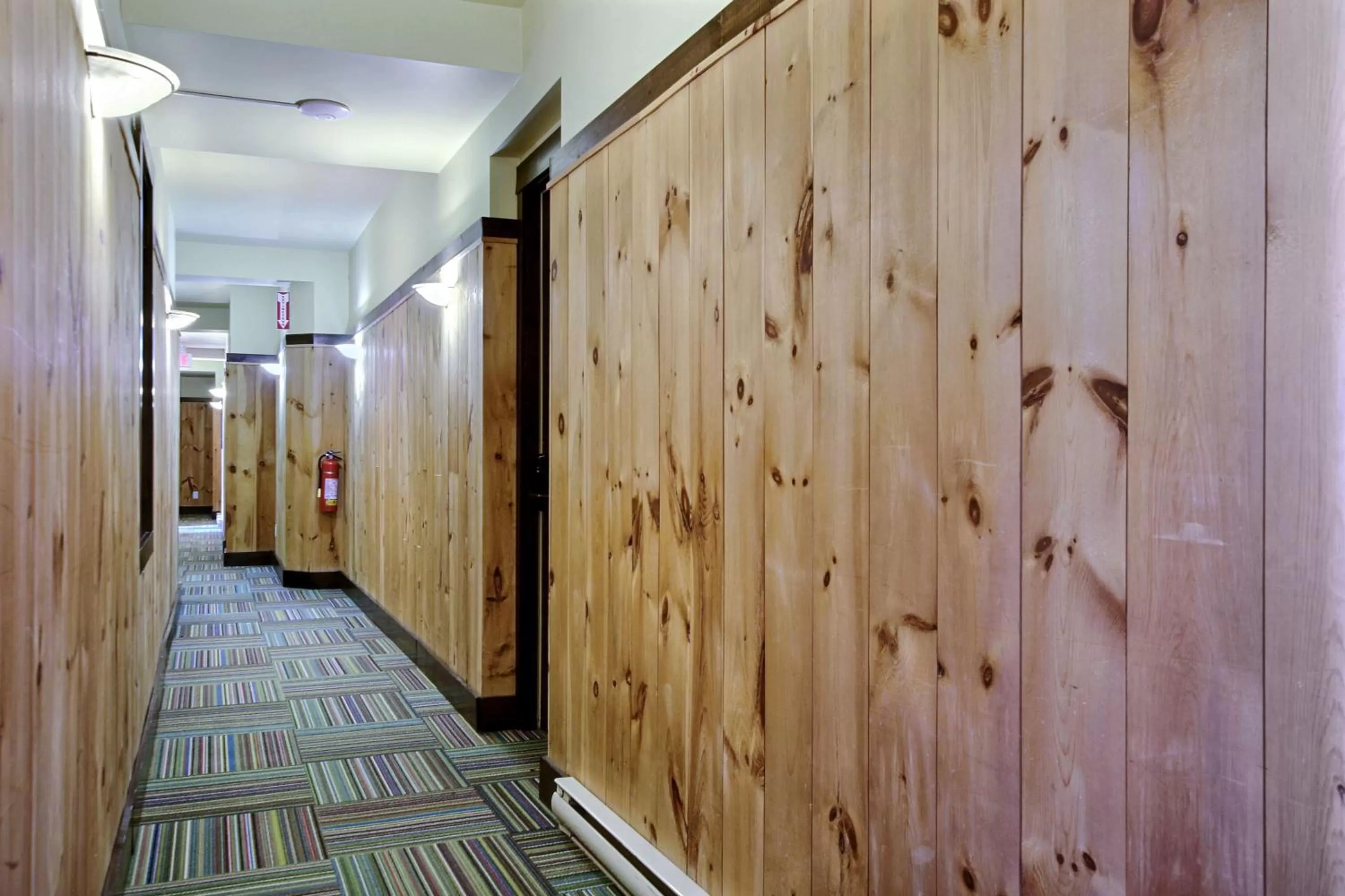 Les Condos Du Lac Taureau- Rooms & Condos