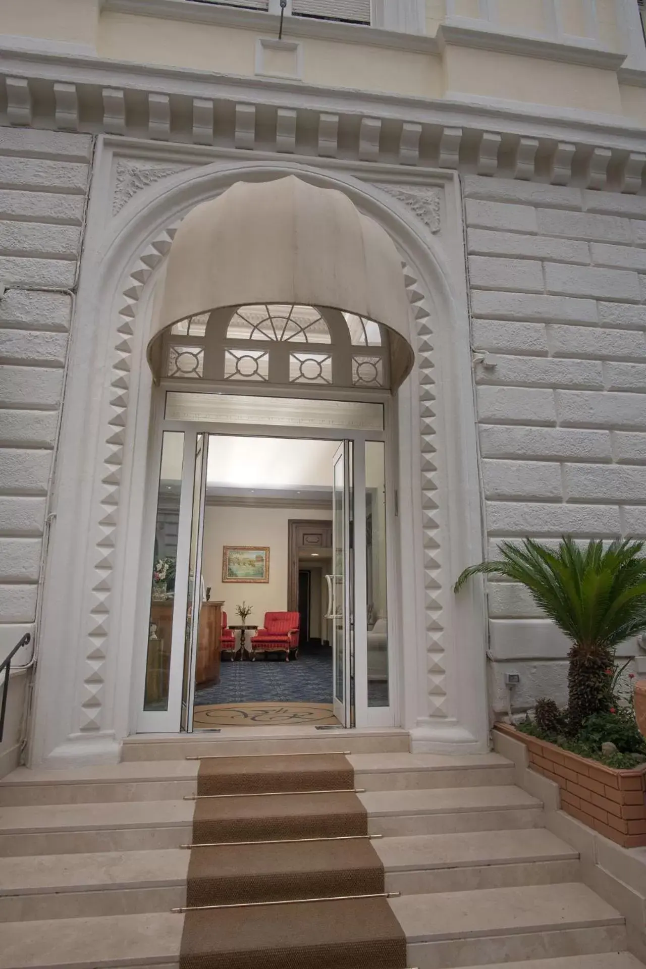Facade/entrance in Hotel Villa Delle Rose