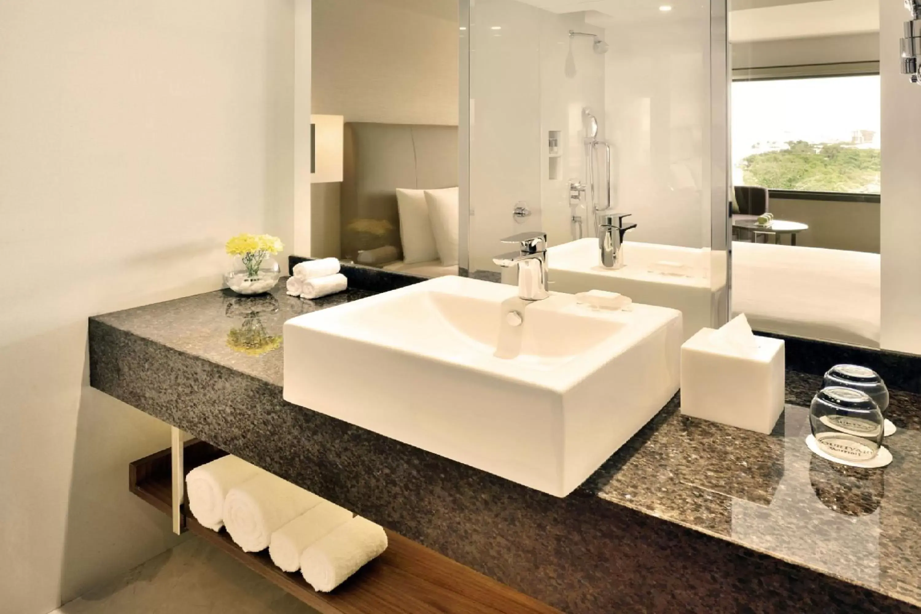 Bathroom in Courtyard by Marriott Chennai