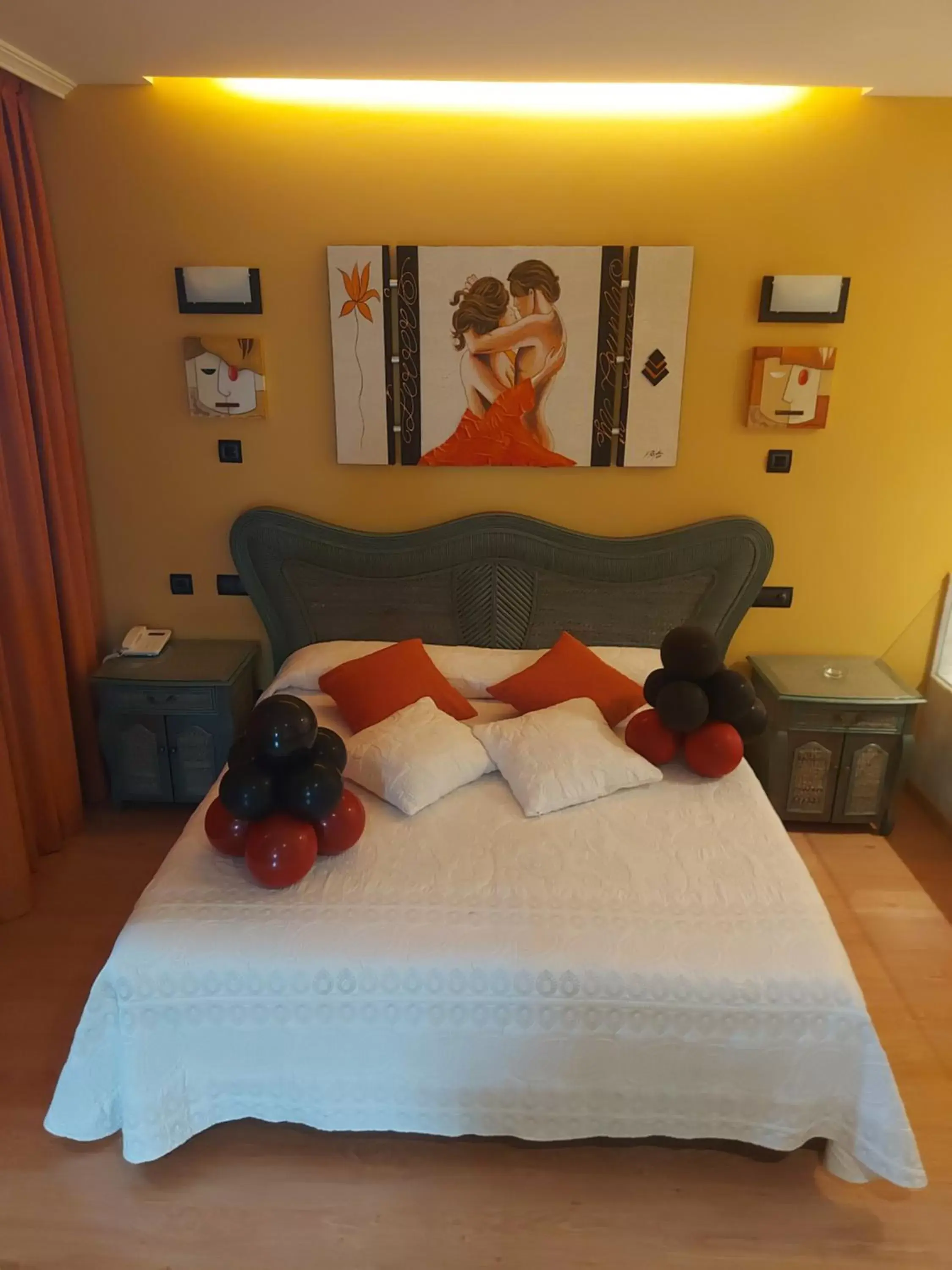 Bed in Motel Acropolis