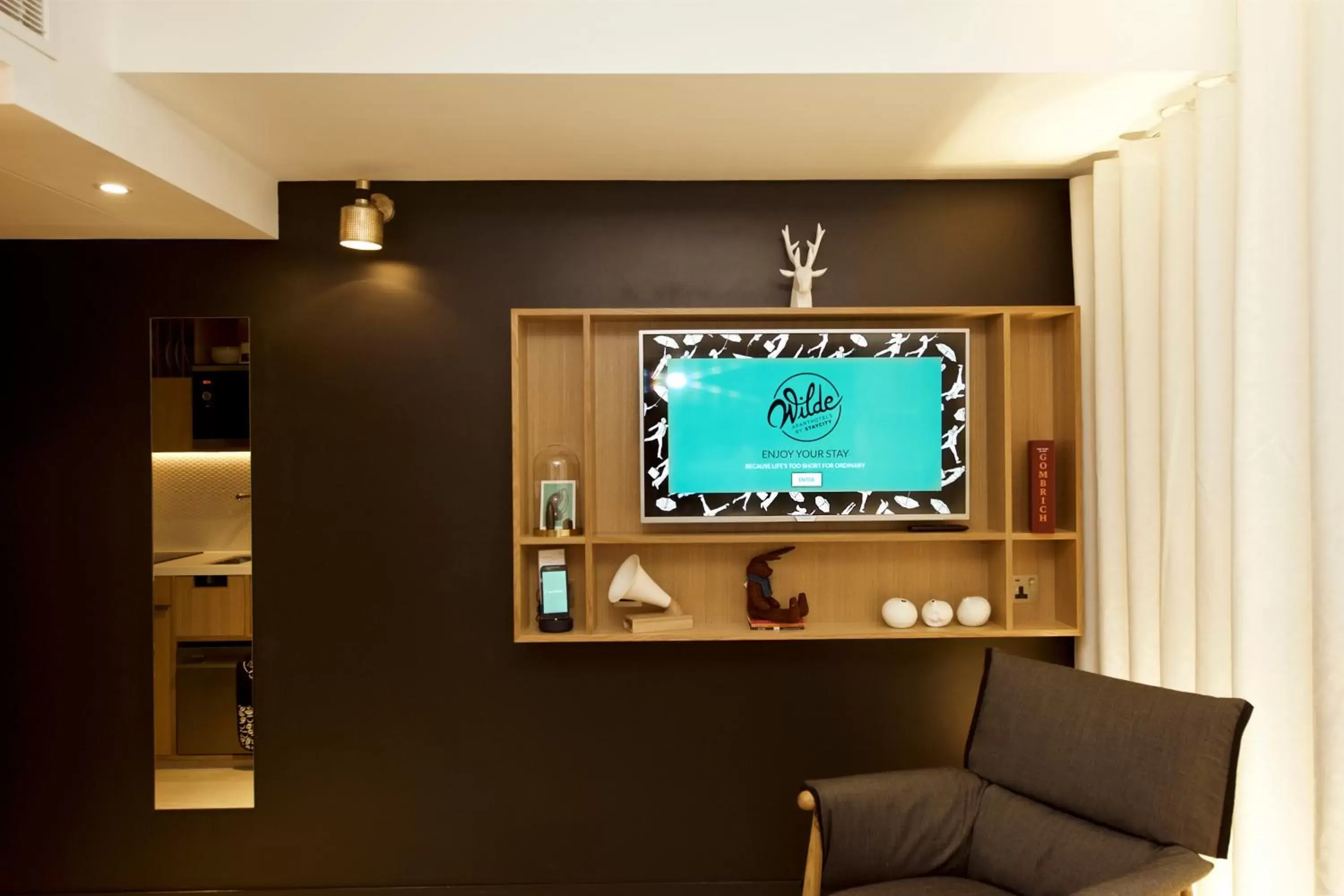 TV and multimedia, TV/Entertainment Center in Wilde Aparthotels by Staycity Covent Garden