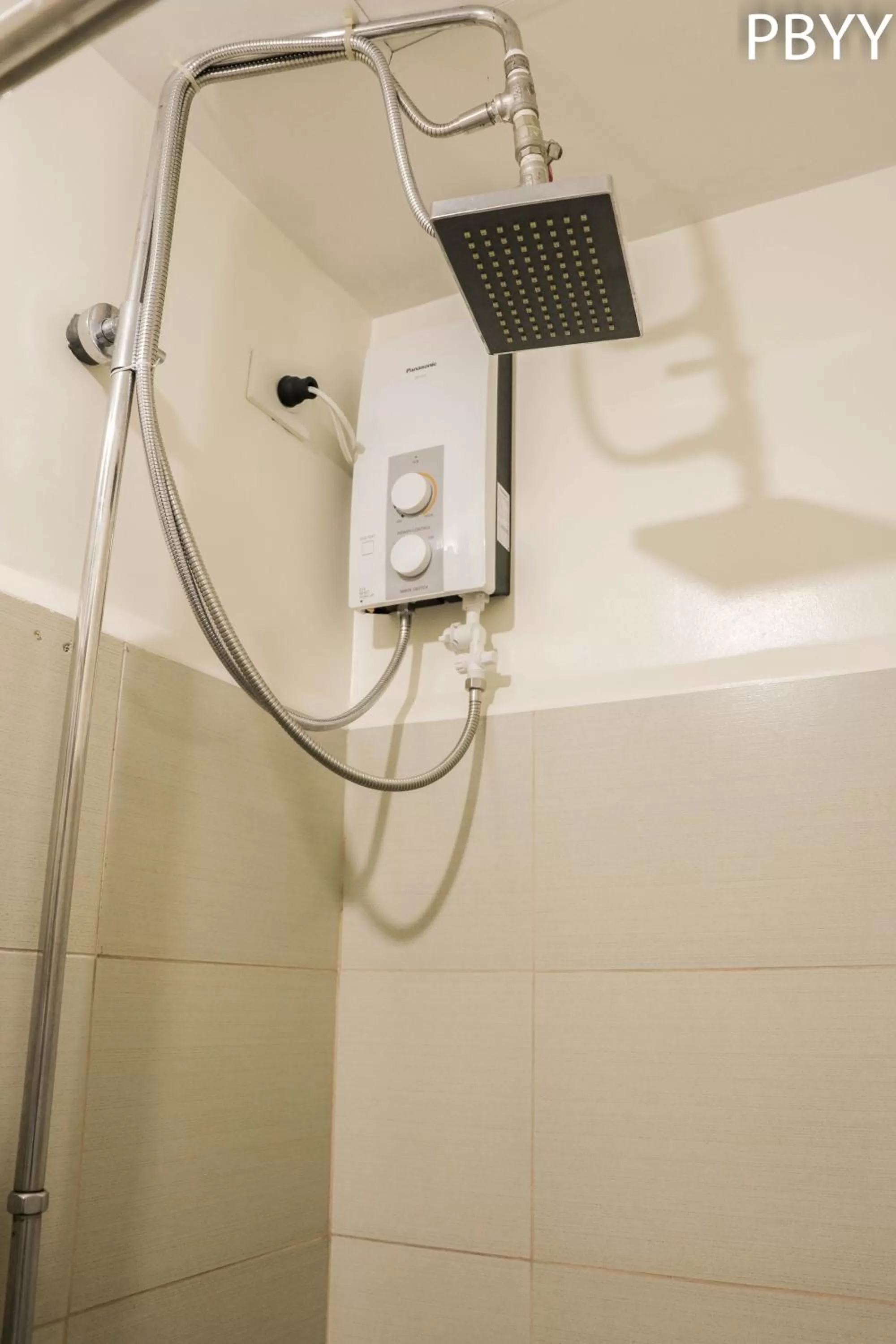 Shower, Bathroom in Green Residences Staycation by PBYY