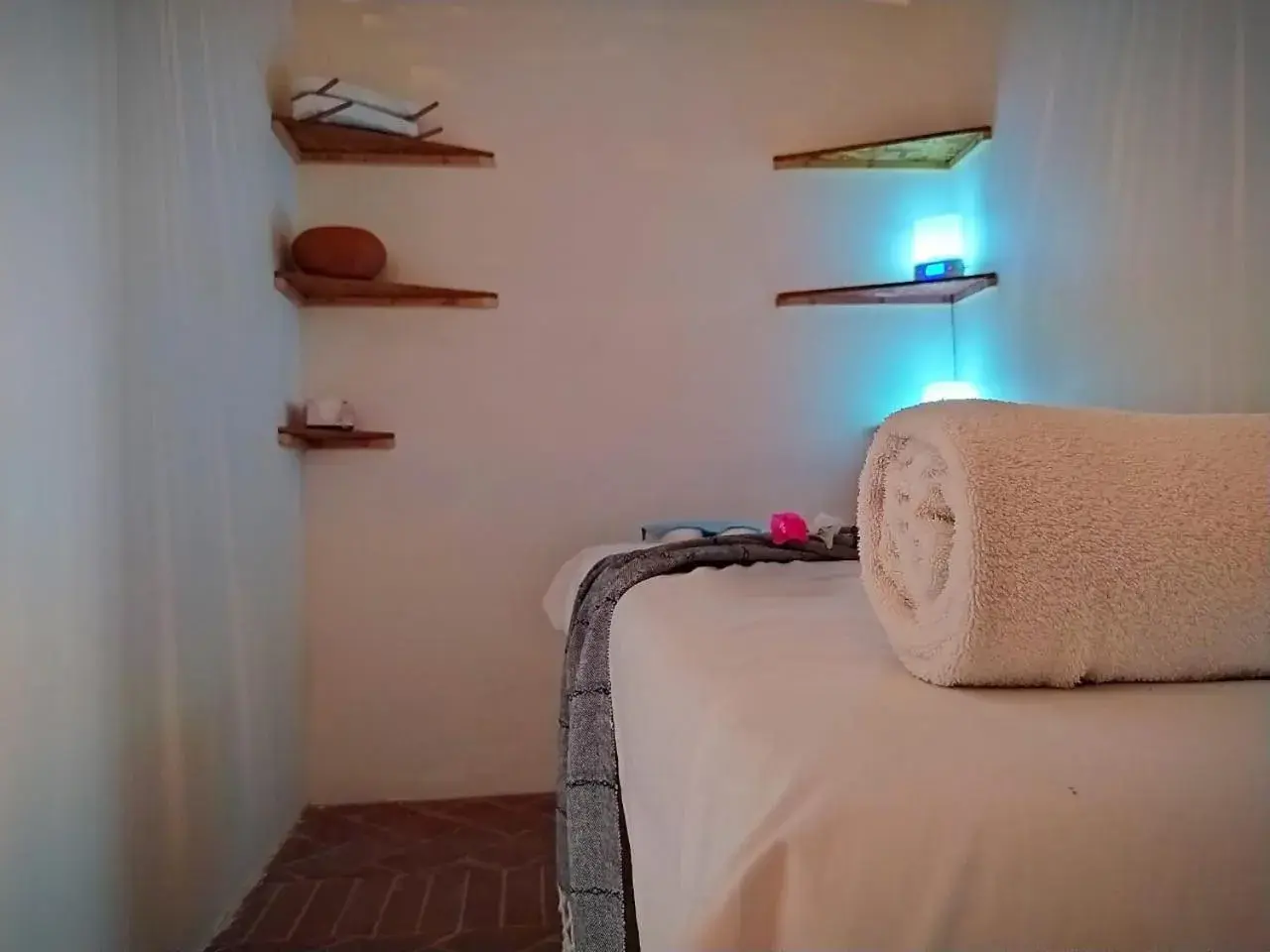 Spa and wellness centre/facilities, Bed in NaNa Vida Hotel Oaxaca