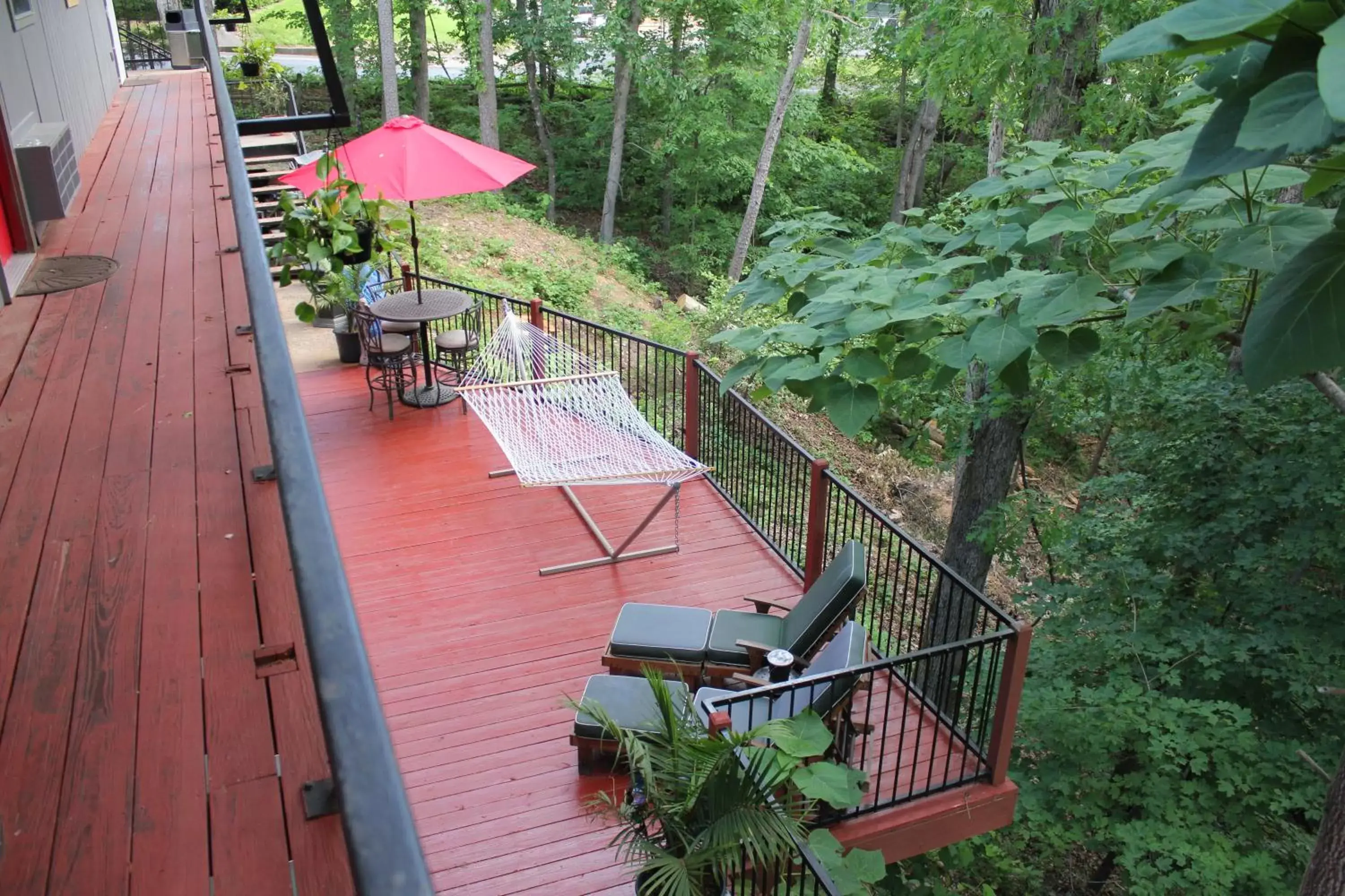 Balcony/Terrace in Brydan Suites