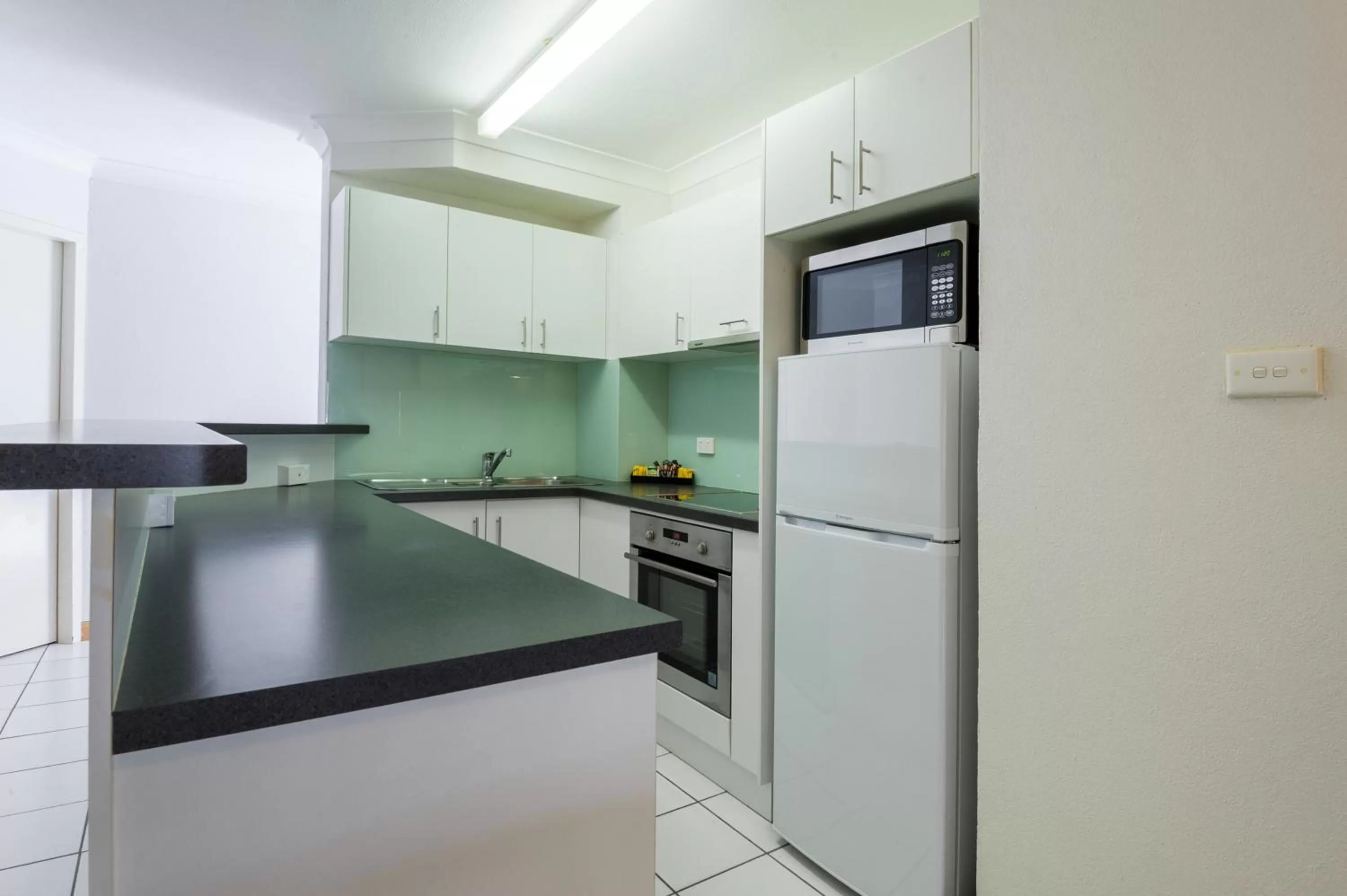 Kitchen or kitchenette in Garrick House