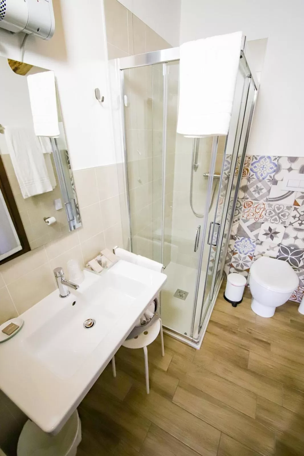 Shower in LOCANDA RIGHETTO