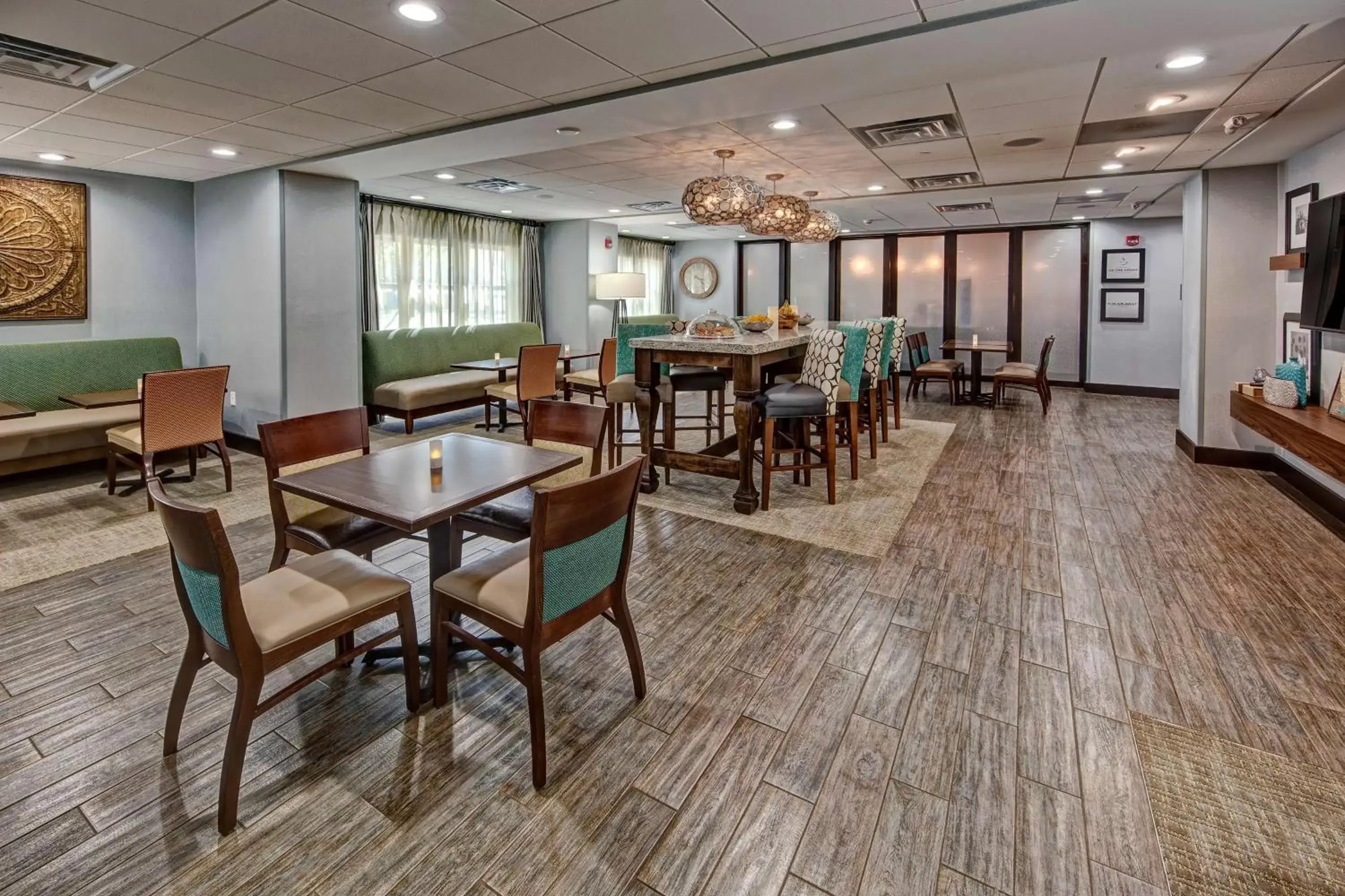 Lobby or reception, Restaurant/Places to Eat in Hampton Inn Summerville SC