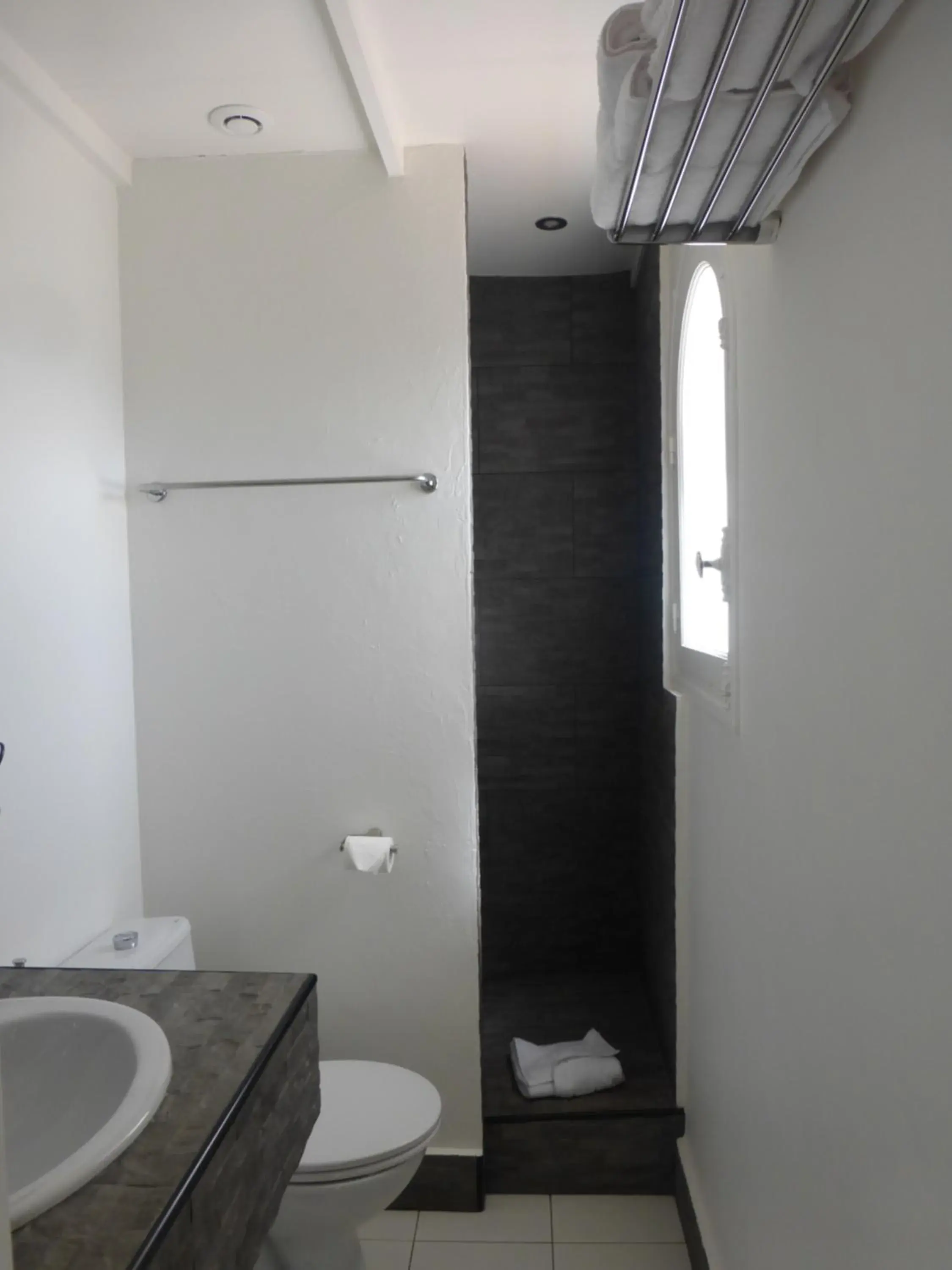 Bathroom in Hotel le Castellamar