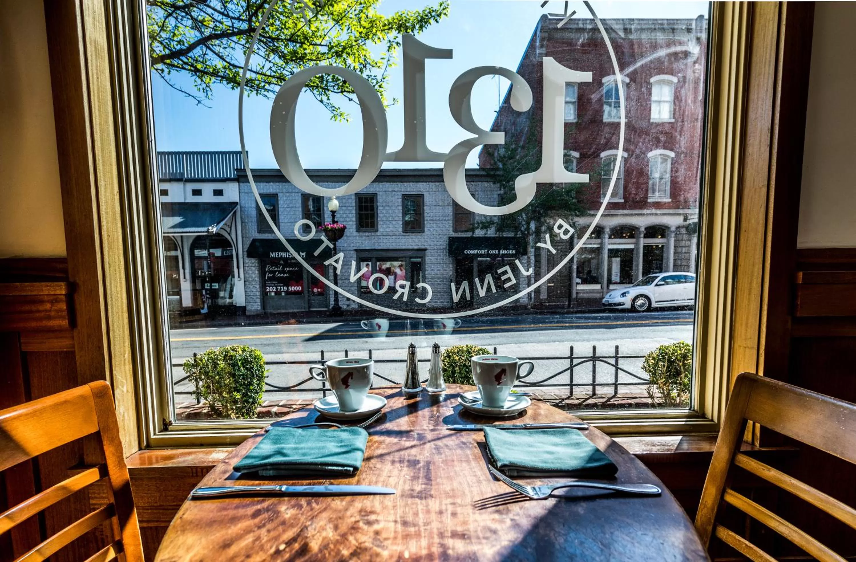 Restaurant/places to eat in The Georgetown Inn