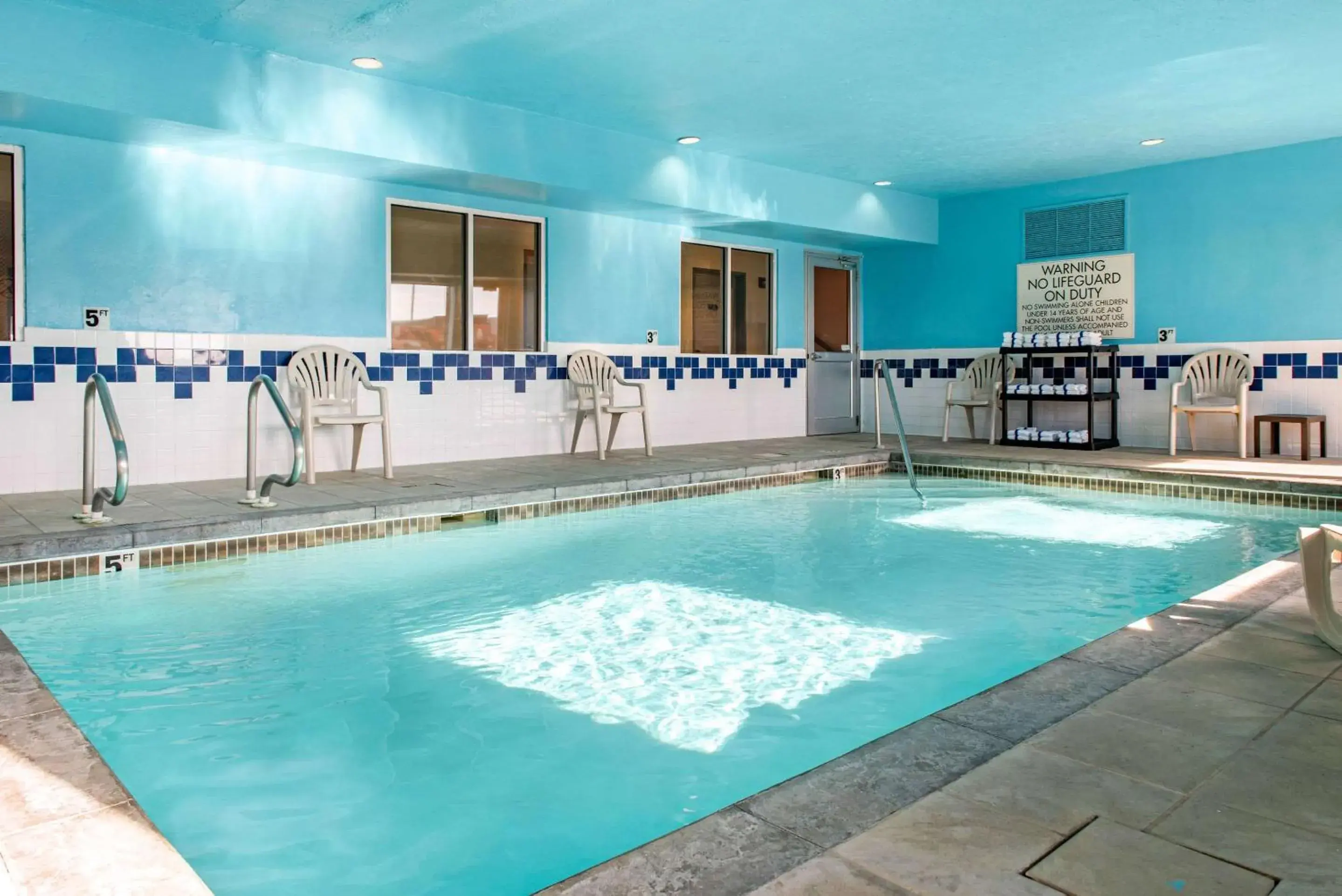 On site, Swimming Pool in Quality Inn Noblesville-Indianapolis