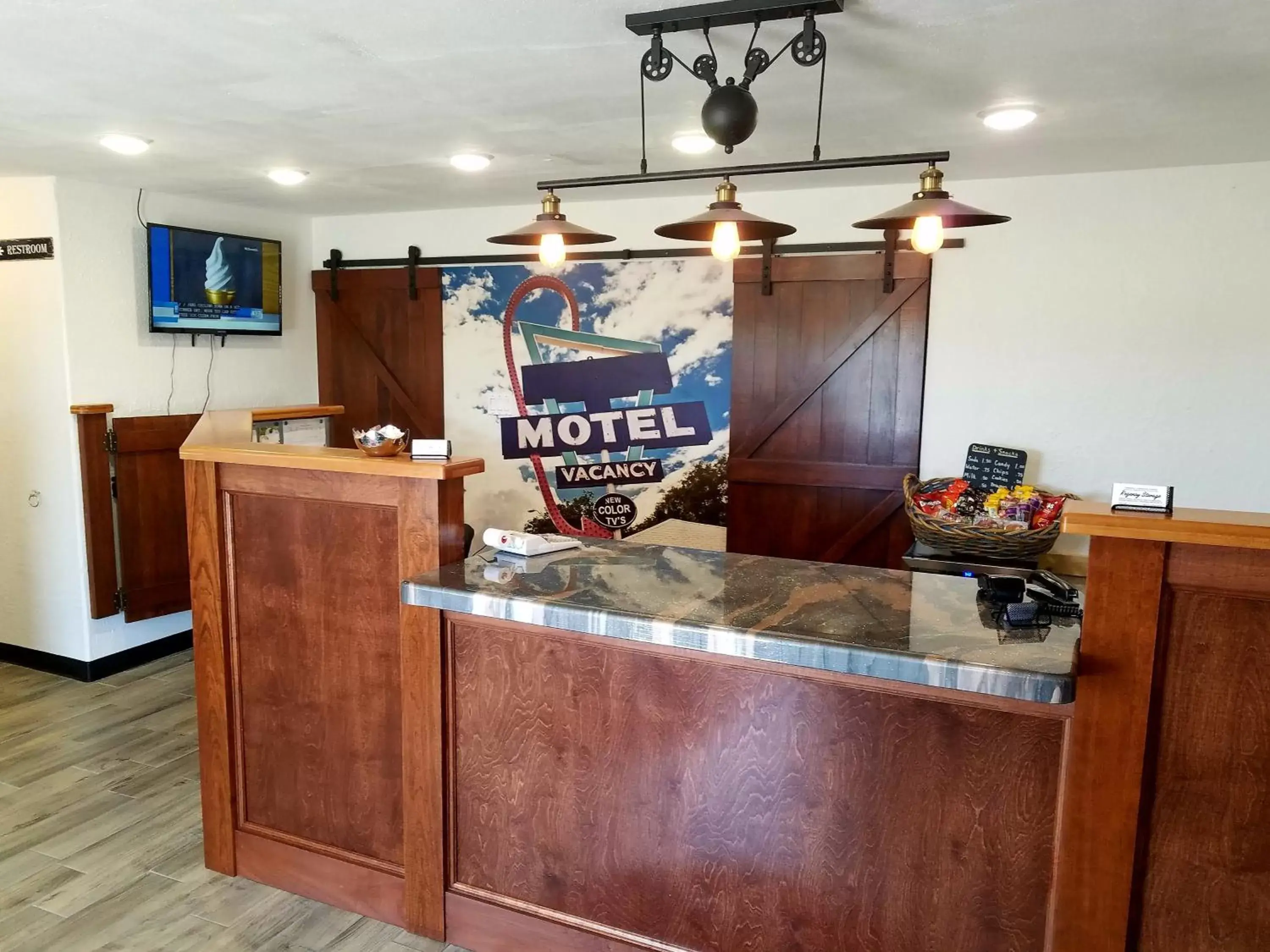 Lobby or reception, Lobby/Reception in West Plains Motel