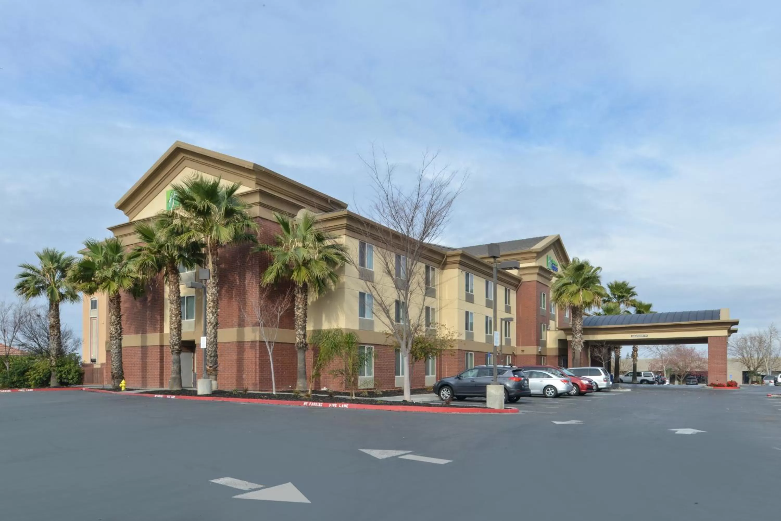 Property building in Holiday Inn Express Woodland by IHG