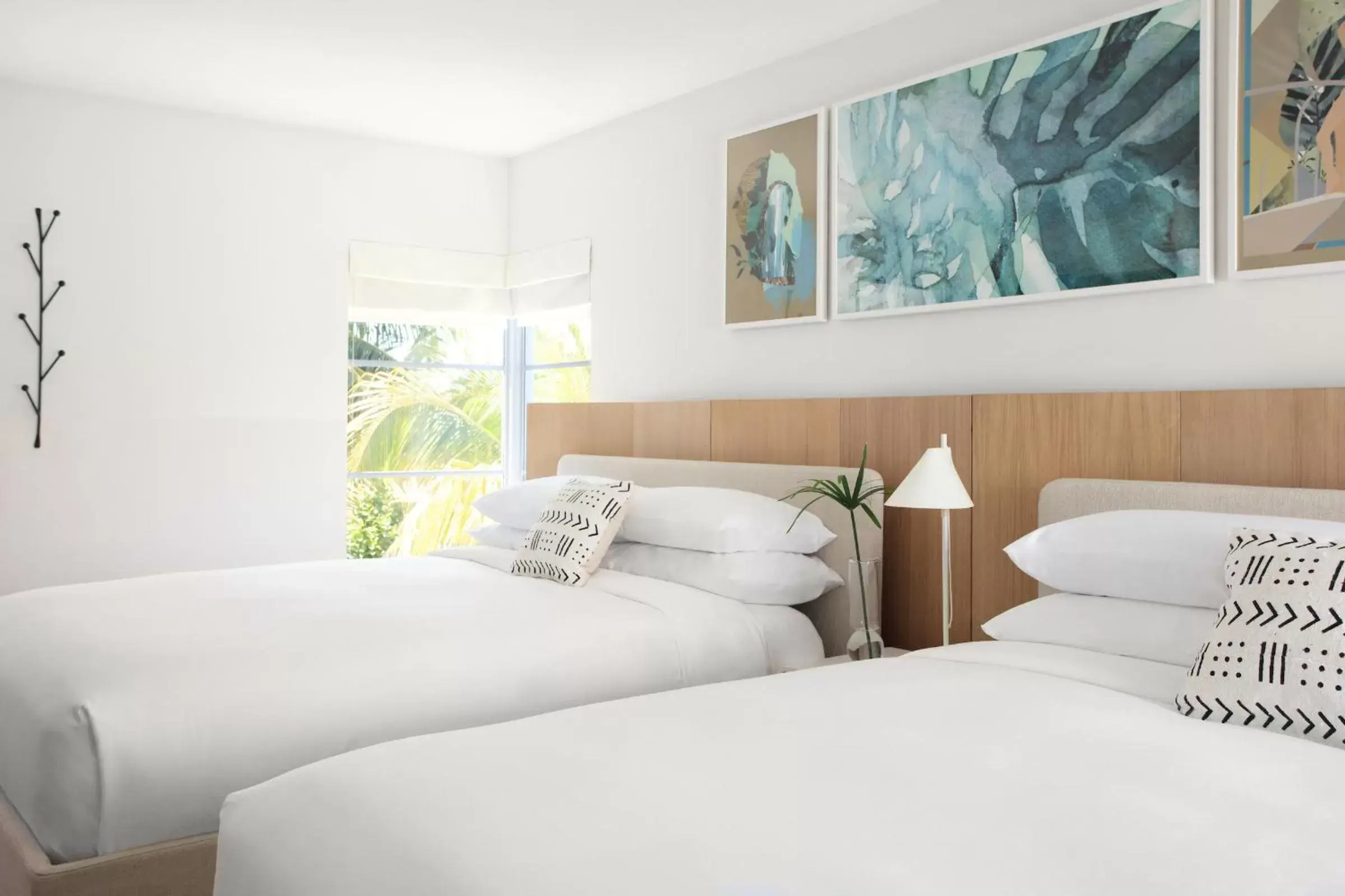 Bed in The Kimpton Shorebreak Fort Lauderdale Beach Resort
