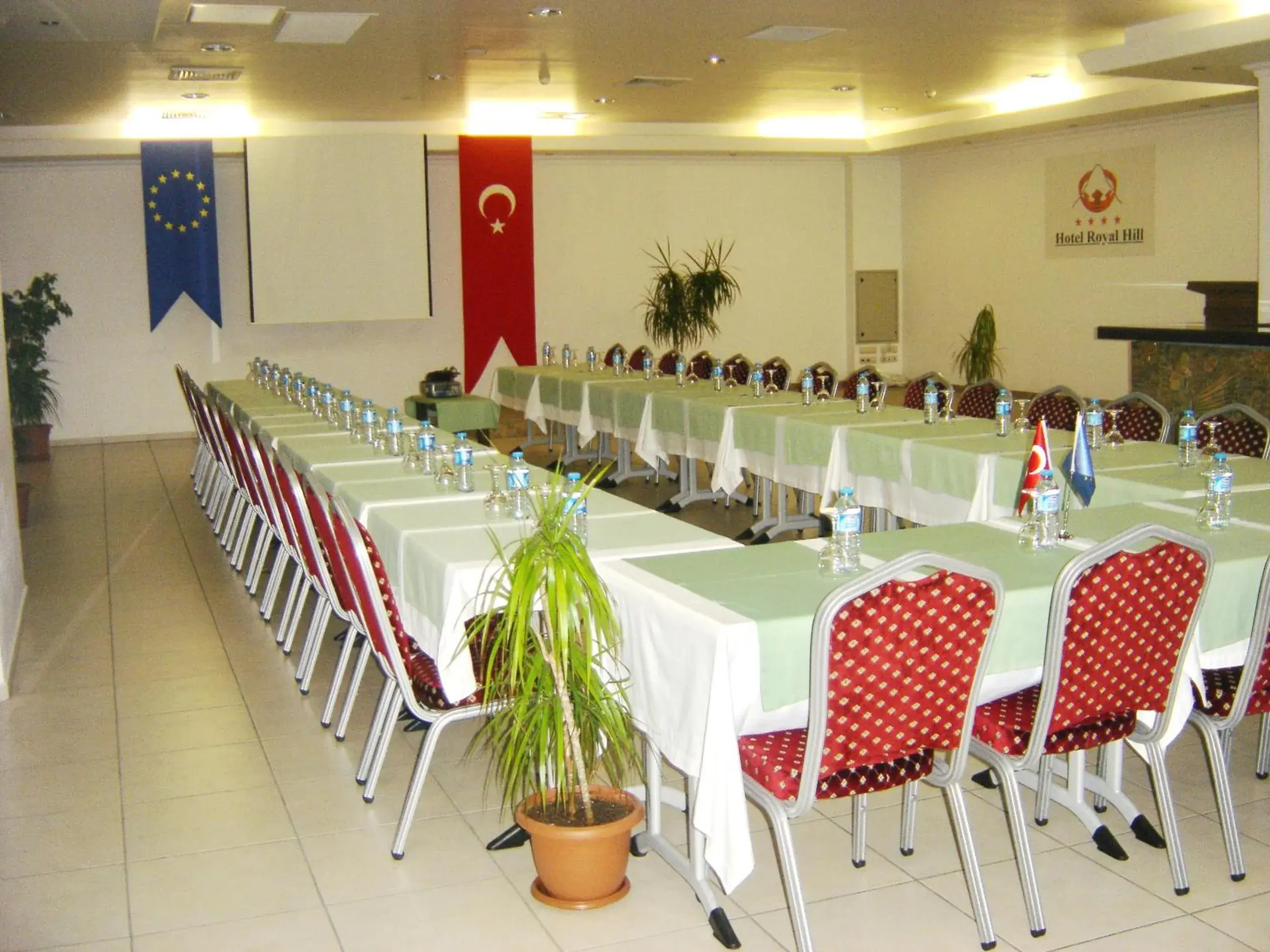 Banquet/Function facilities in Hotel Royal Hill