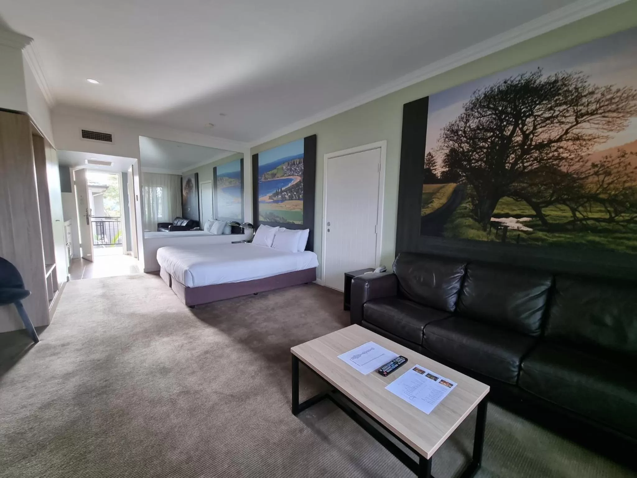 Bed in Mercure Gerringong Resort