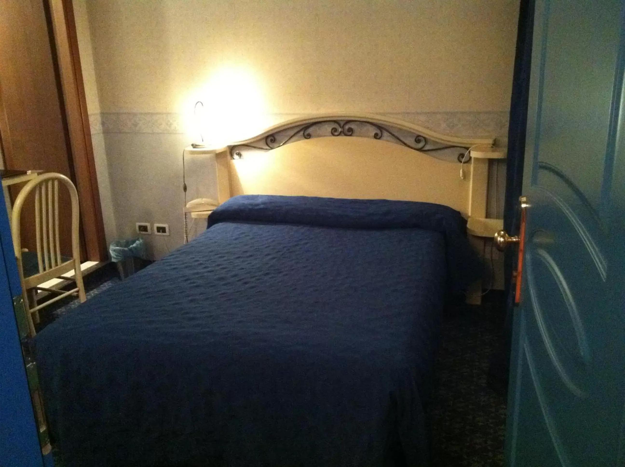 Bed in Hotel Tintoretto