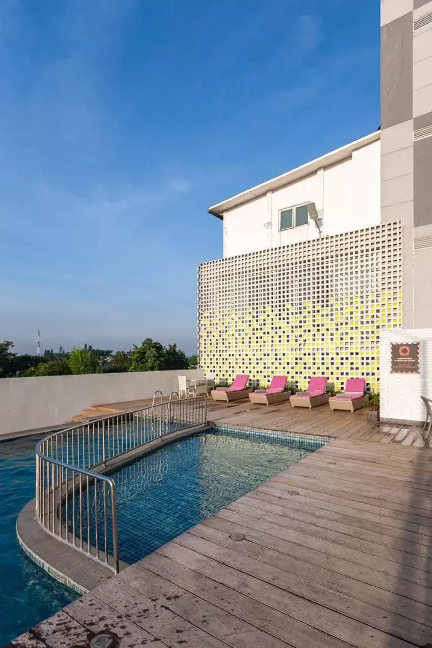 Property building, Swimming Pool in Shakti Hotel Bandung