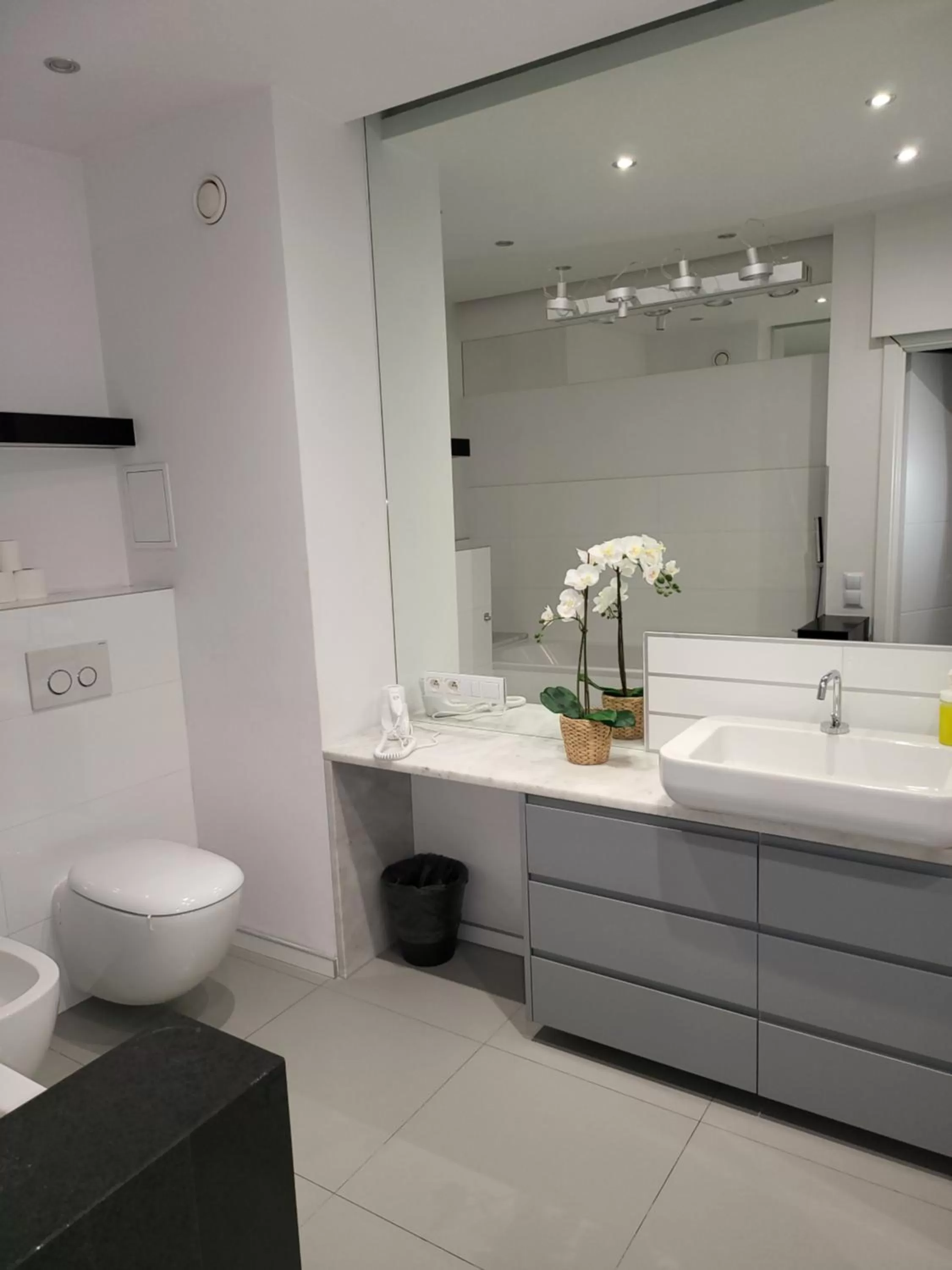 Shower, Bathroom in Amber Hostel Szlak