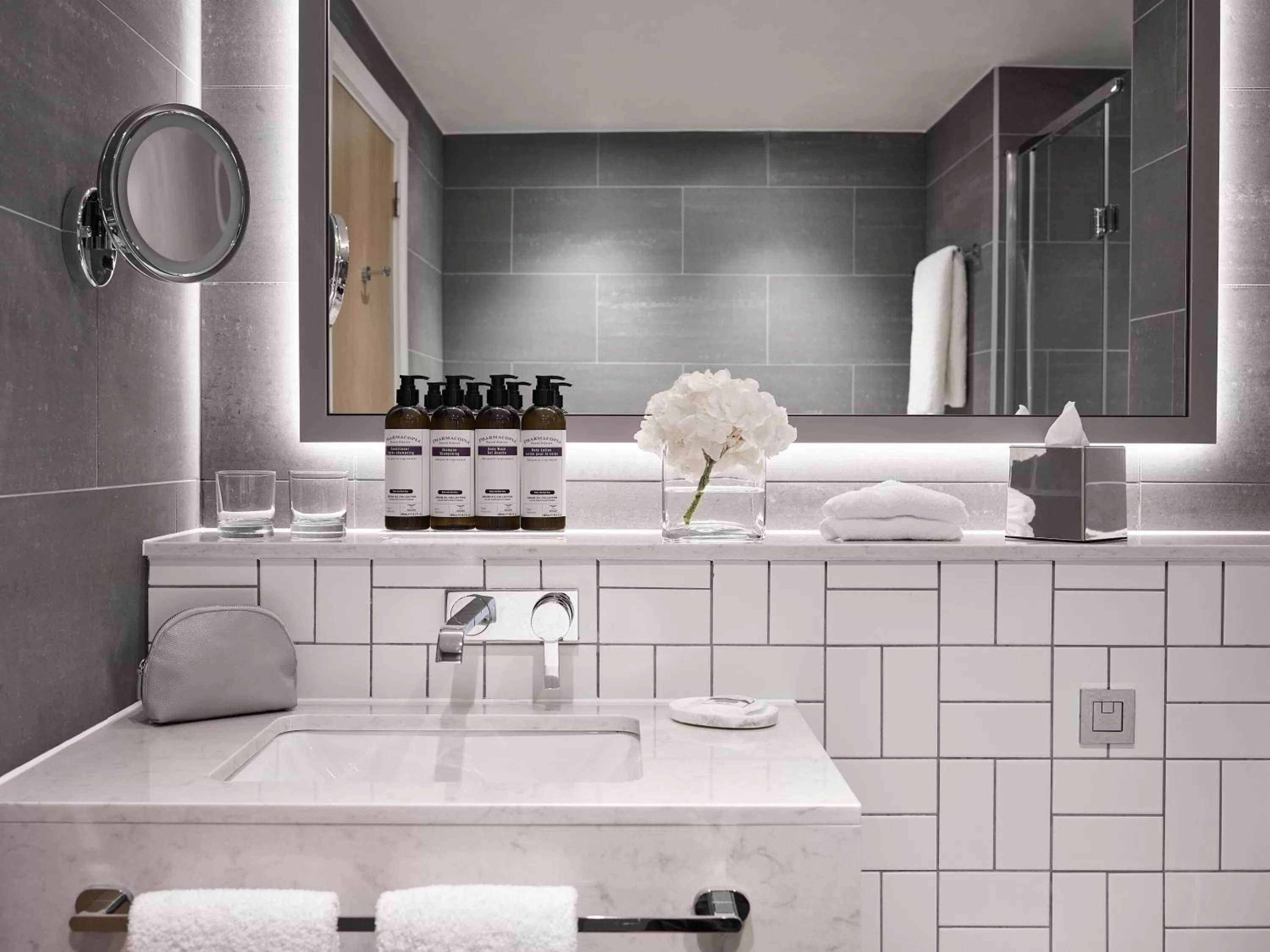 Toilet in Hyatt Regency Manchester