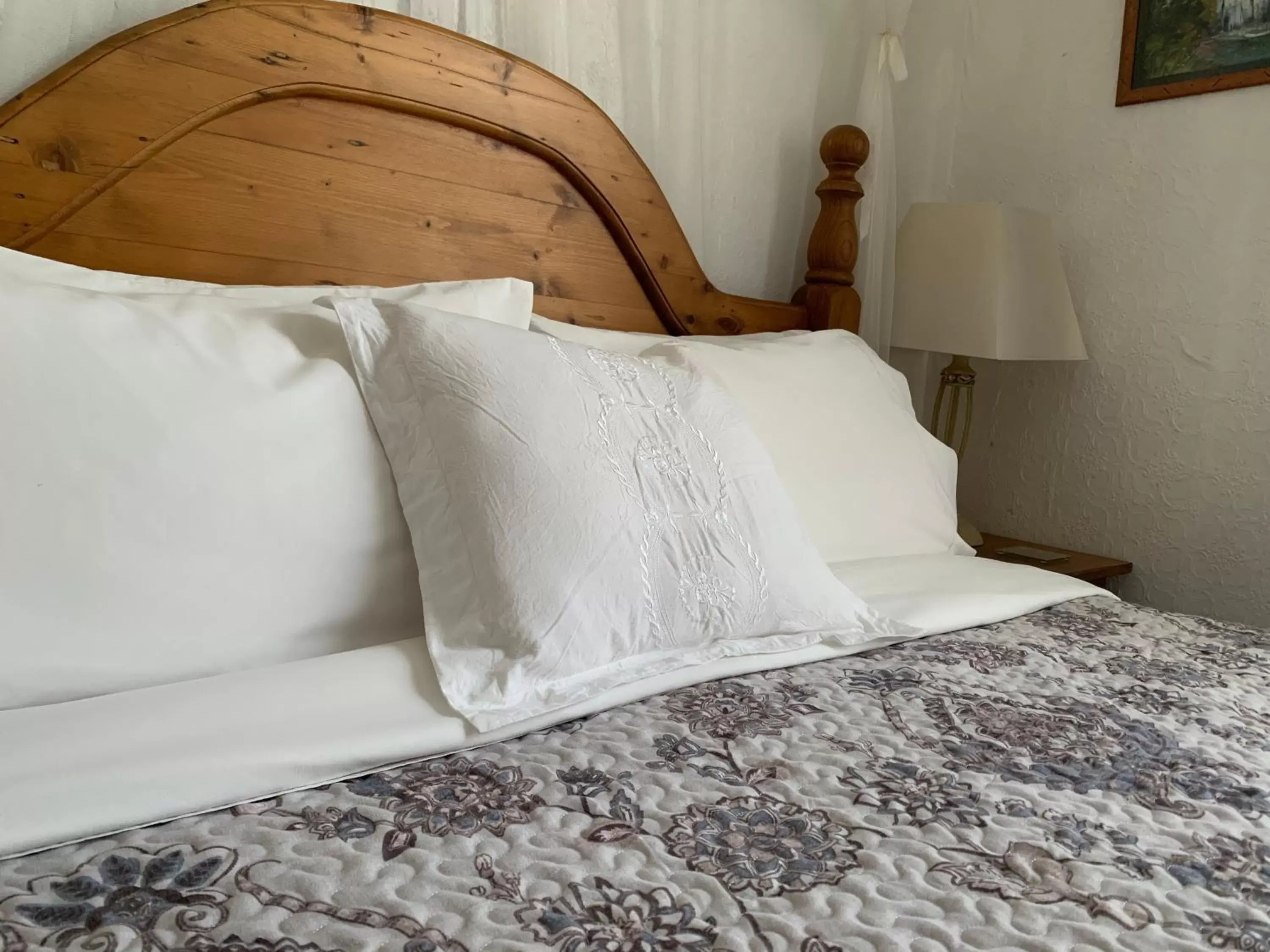 Double Room with Private Bathroom - Adults only in Karamana Homestead (1872) Double Room with Private Bathroom - Adults only in Karamana Homestead (1872)