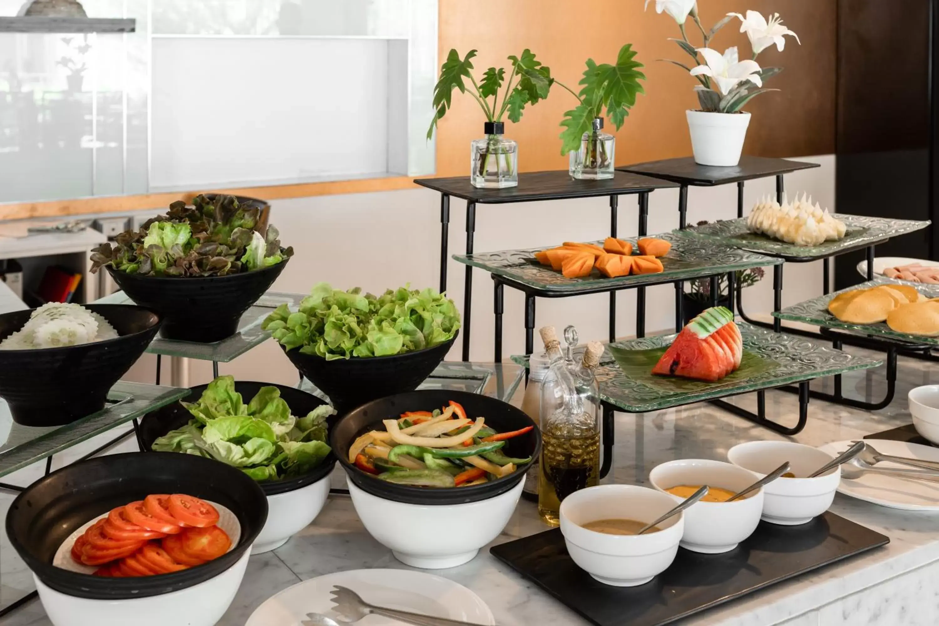 Food and drinks in Sirin Exclusive Hotel and Residence Food and drinks in Sirin Exclusive Hotel and Residence