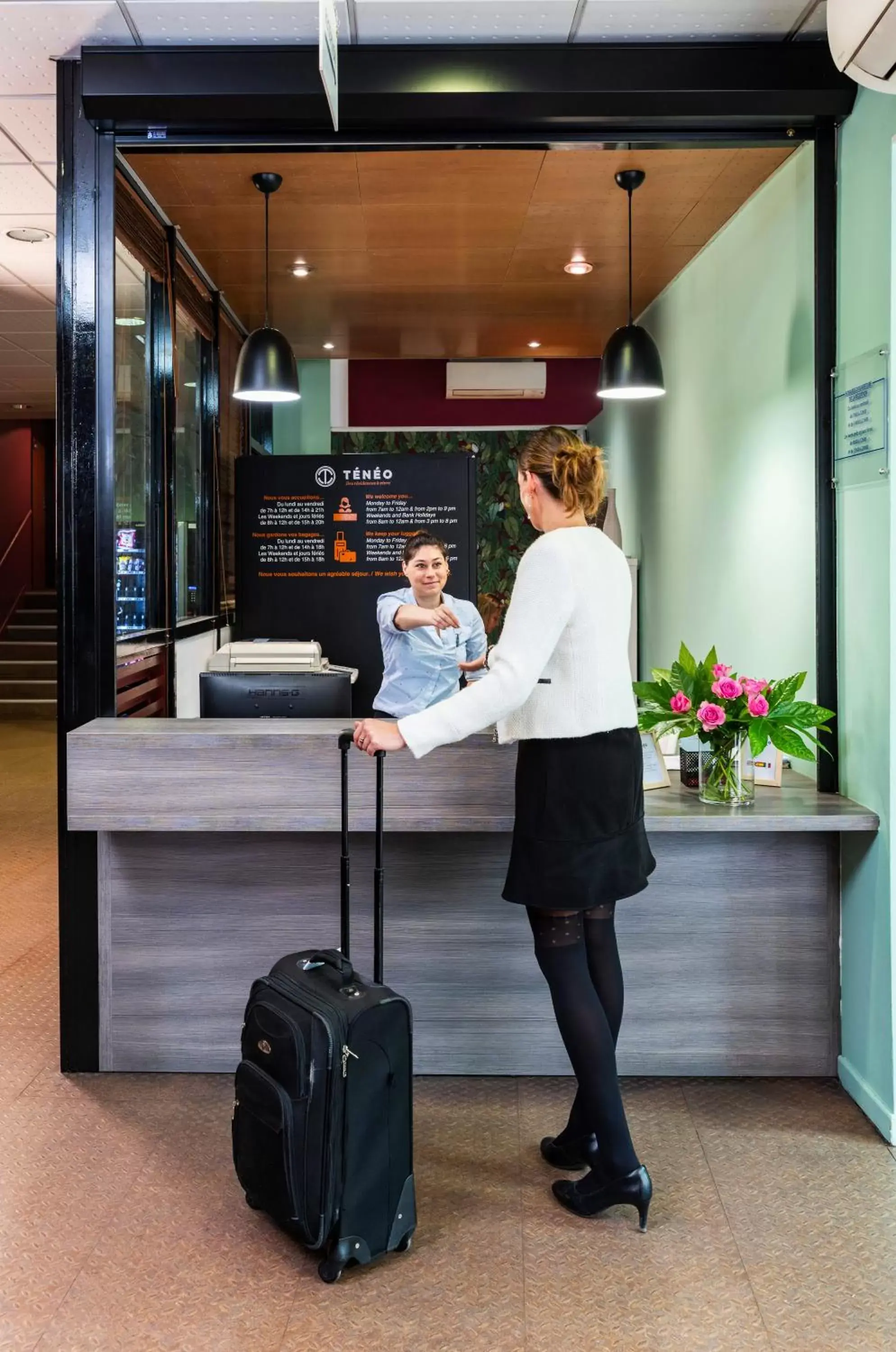 Lobby or reception in Ténéo Apparthotel Bordeaux Gare Saint Jean