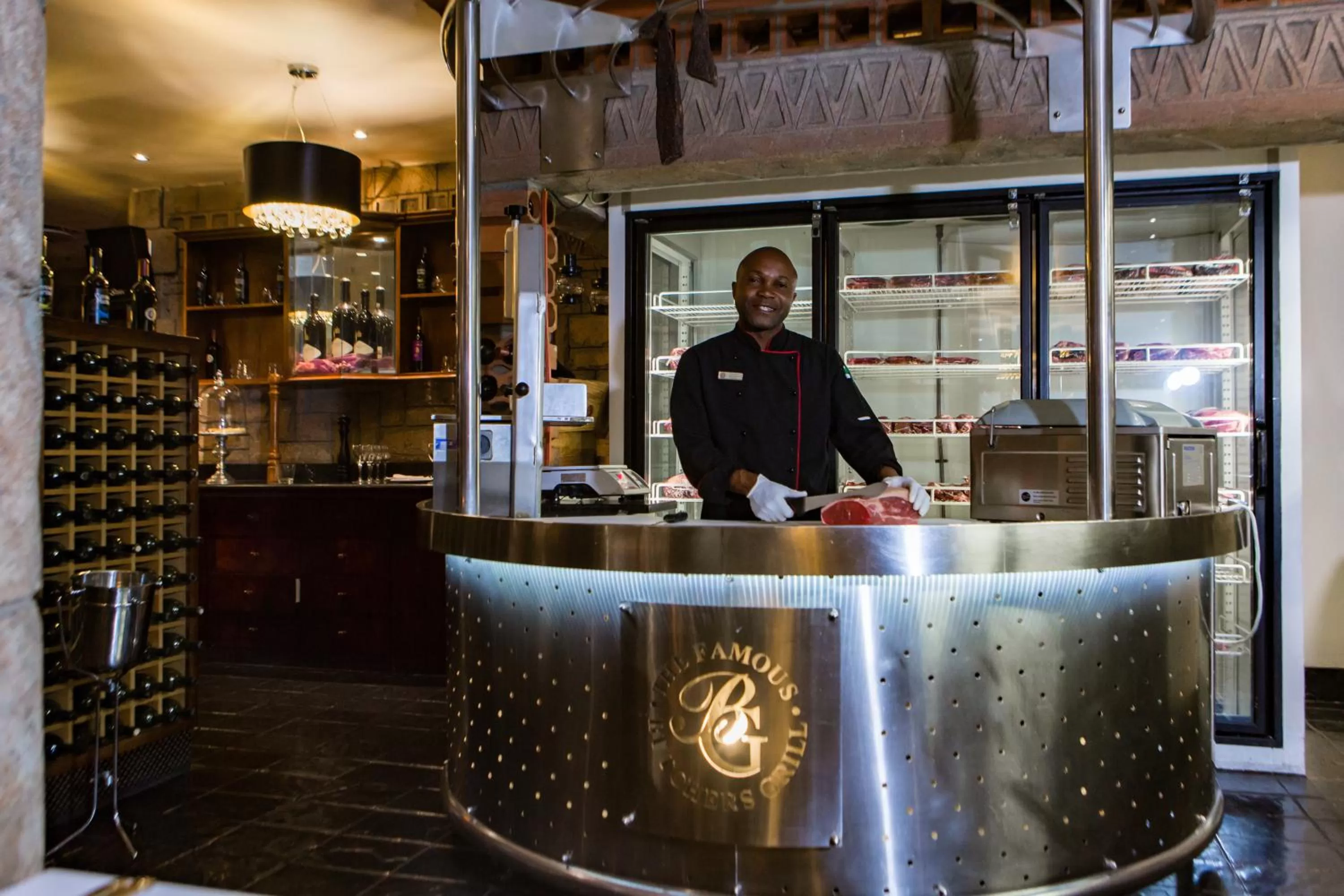 Restaurant/places to eat in Cape Town Lodge Hotel