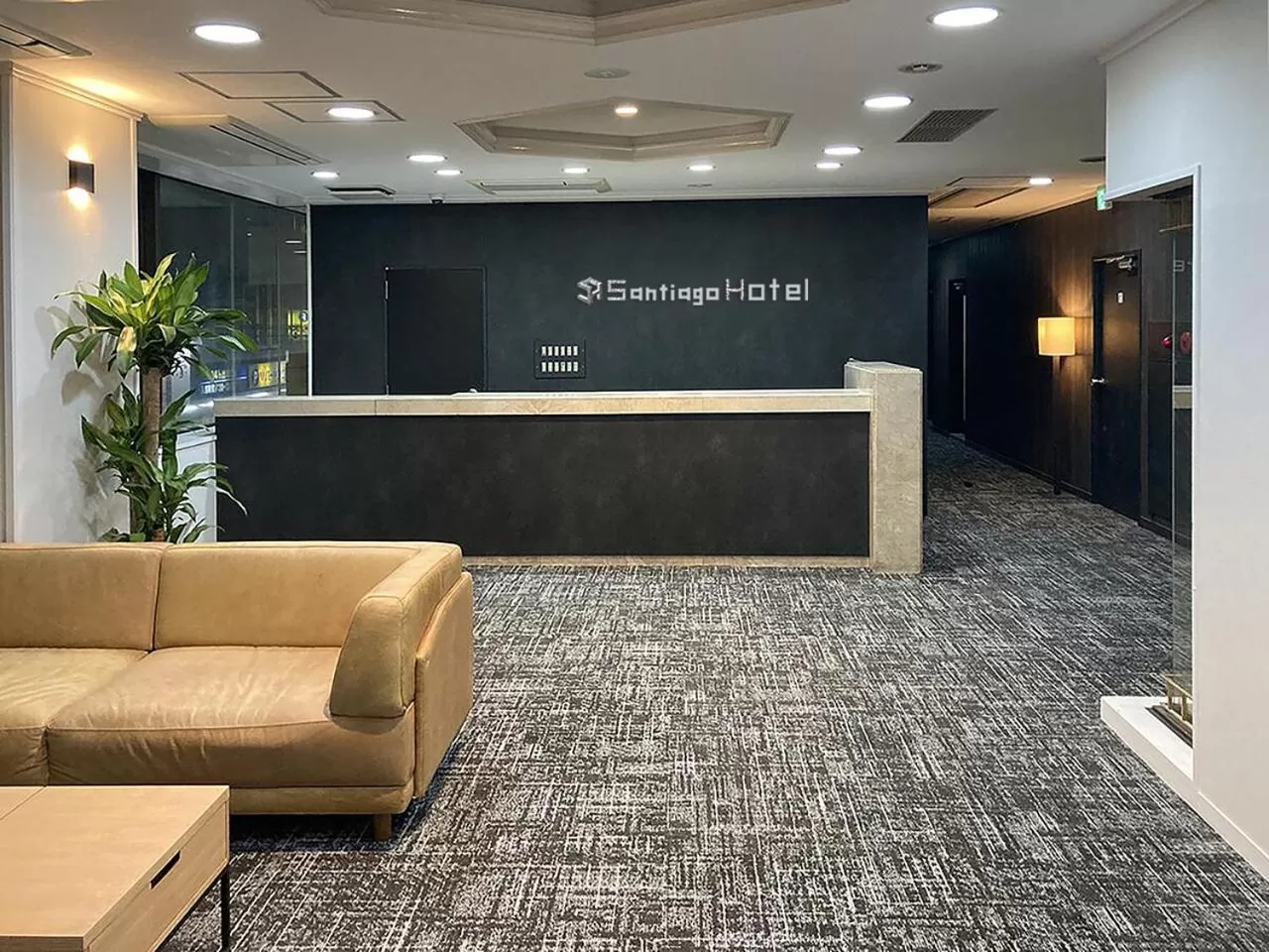 Lobby or reception in Santiago Hotel