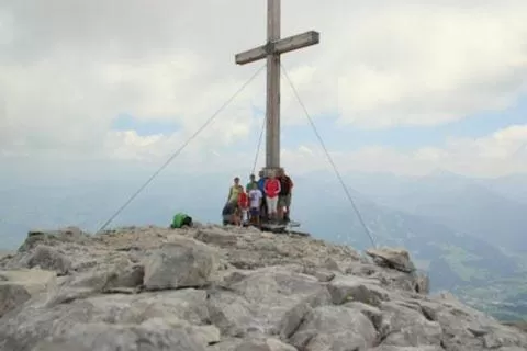 Hiking in Bergführerhaus