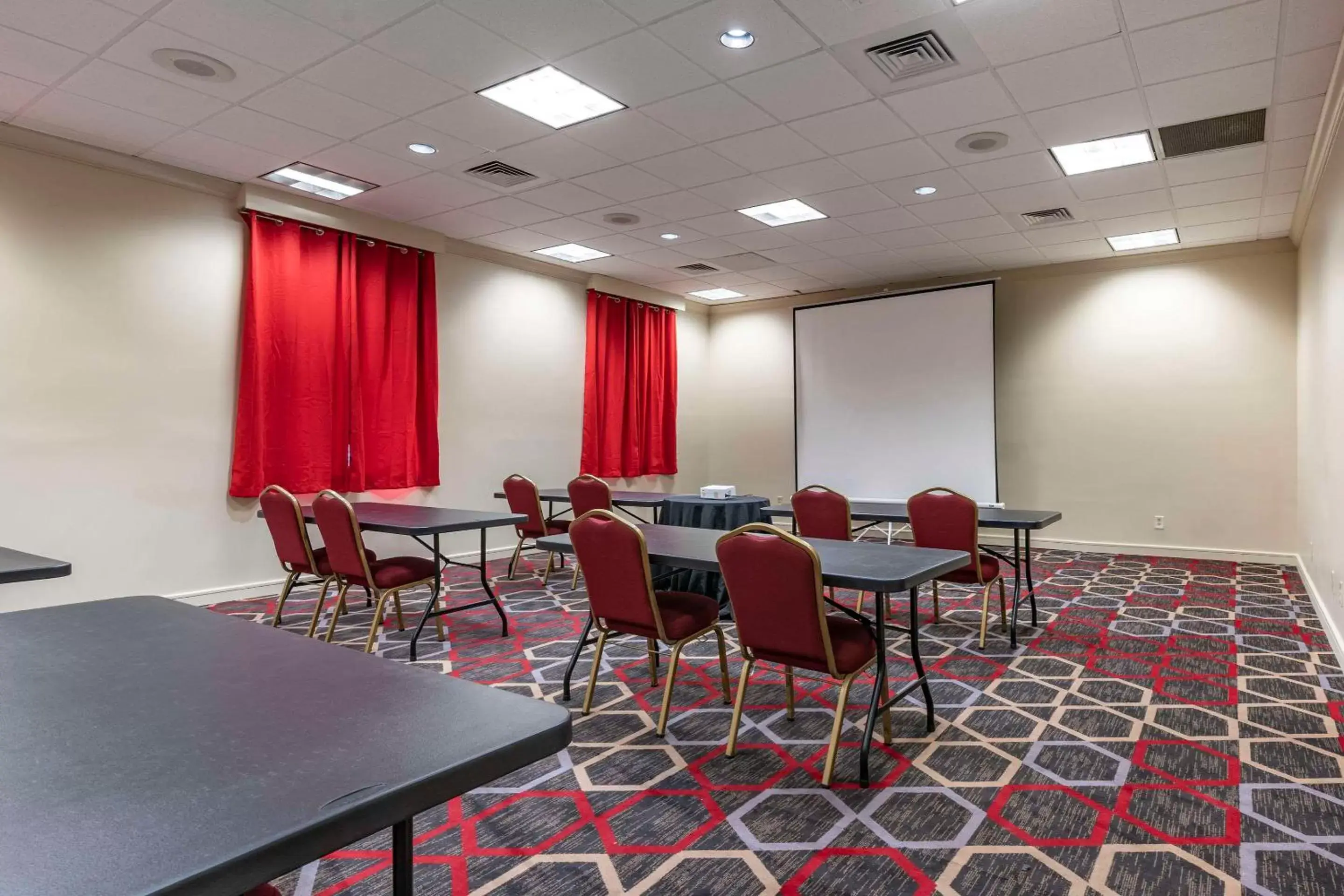 Meeting/conference room in Quality Inn Lexington - Horse Park